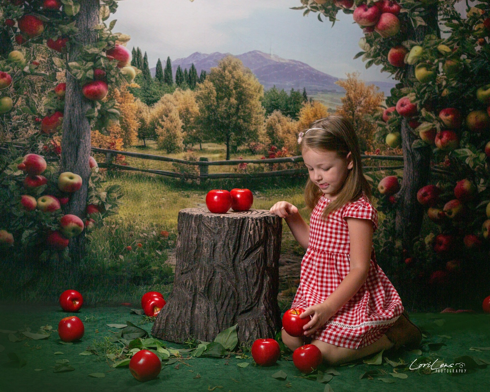 Kate Apple Arch Manor Backdrop Designed by Angela Marie Photography - Kate Backdrop AU