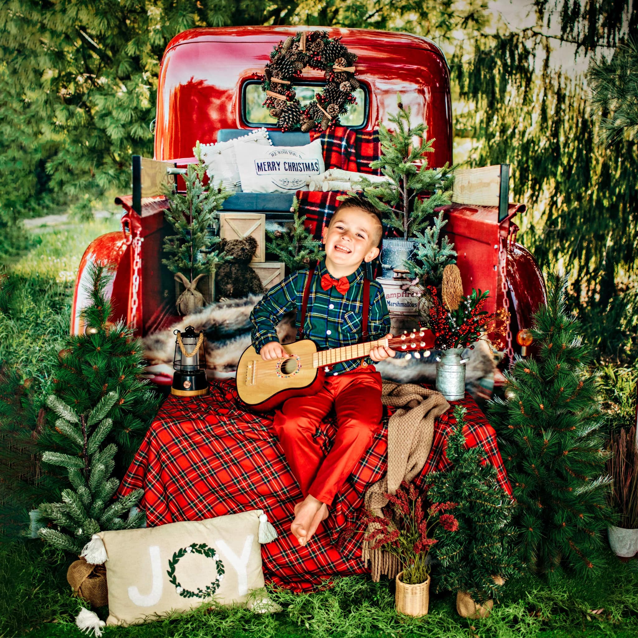 Kate Red Christmas Truck Backdrop Designed by Mandy Ringe Photography - Kate Backdrop AU