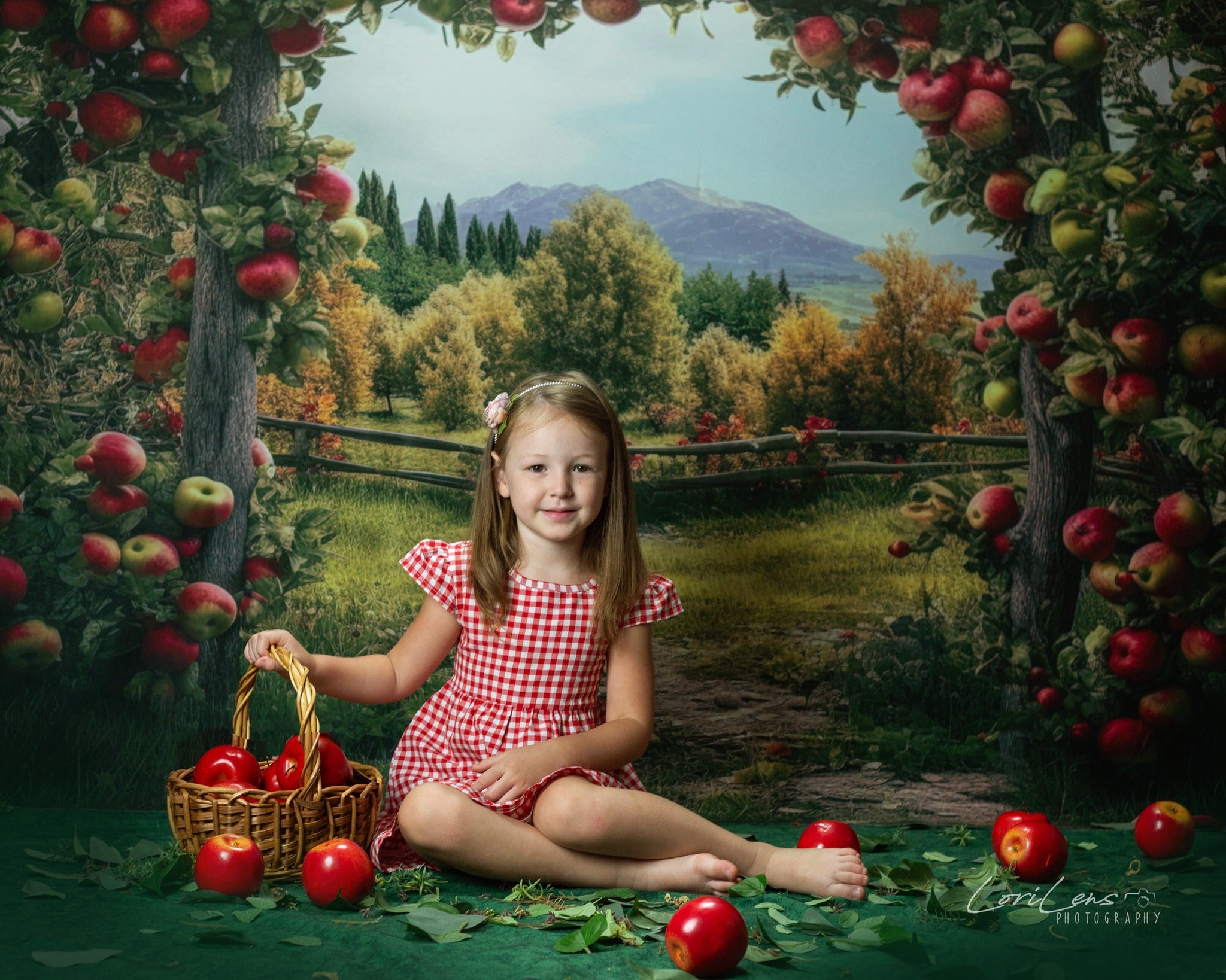 Kate Apple Arch Manor Backdrop Designed by Angela Marie Photography - Kate Backdrop AU