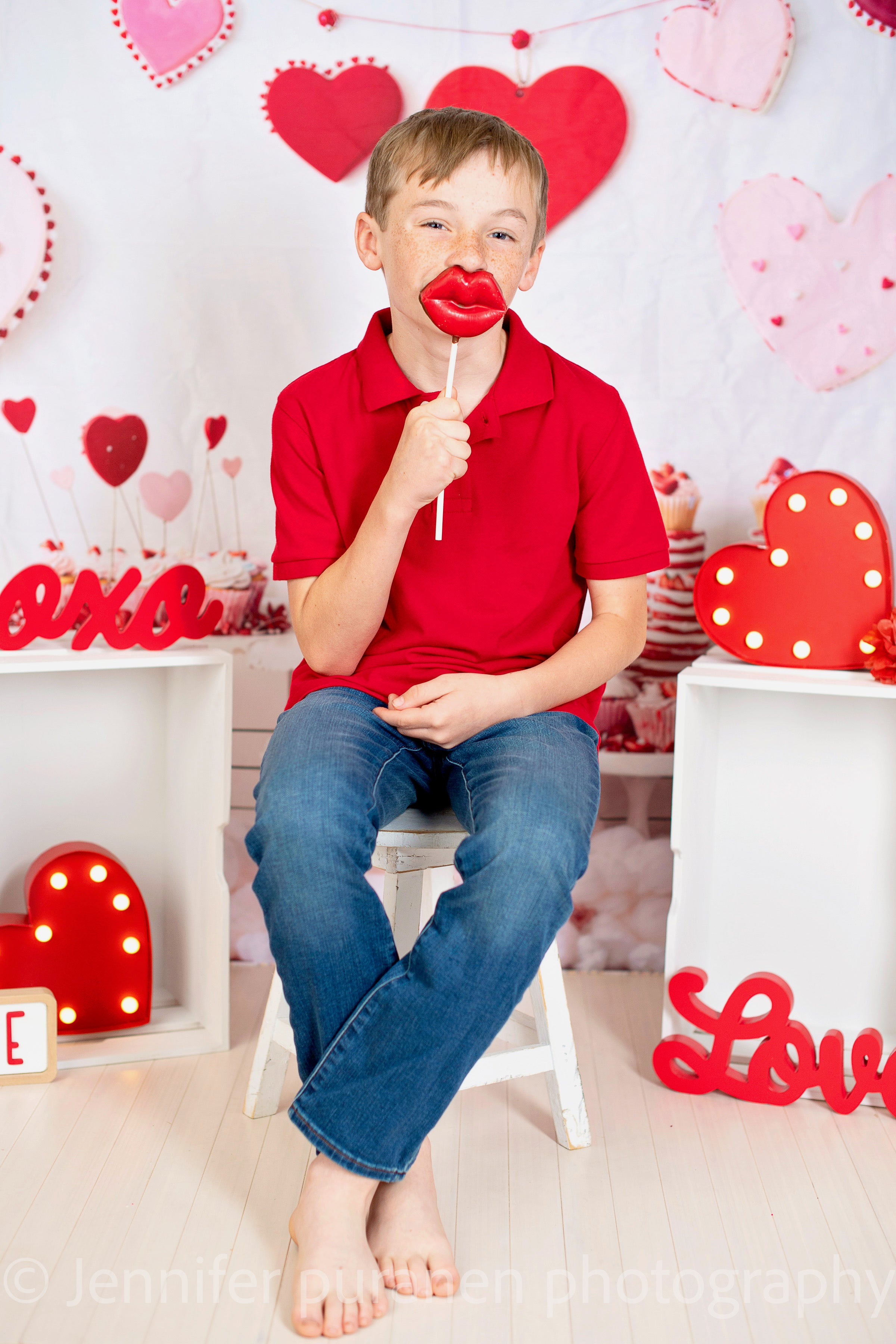 Kate Valentine Heart Cupcake Backdrop Designed by Emetselch - Kate Backdrop AU