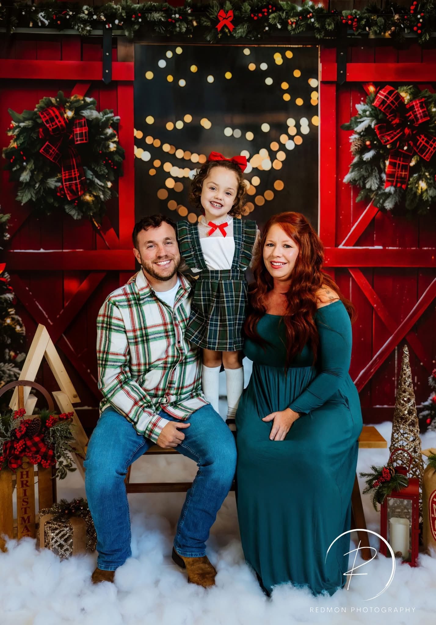 Kate Red Christmas Wooden Door Backdrop Designed by Emetselch - Kate Backdrop AU
