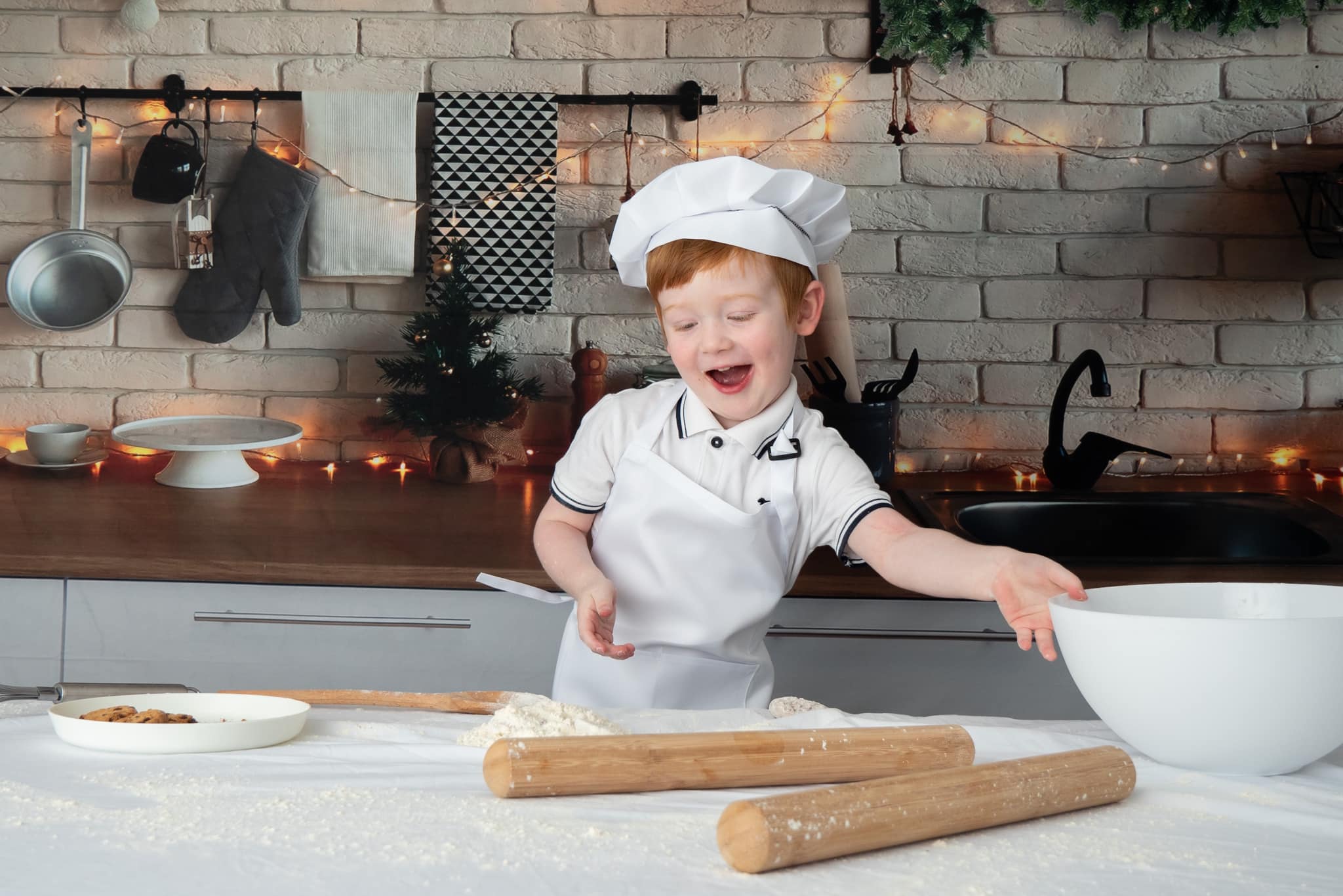 Kate White Brick Wall Christmas Kitchen Backdrop Designed By Jerry_Sina - Kate Backdrop AU
