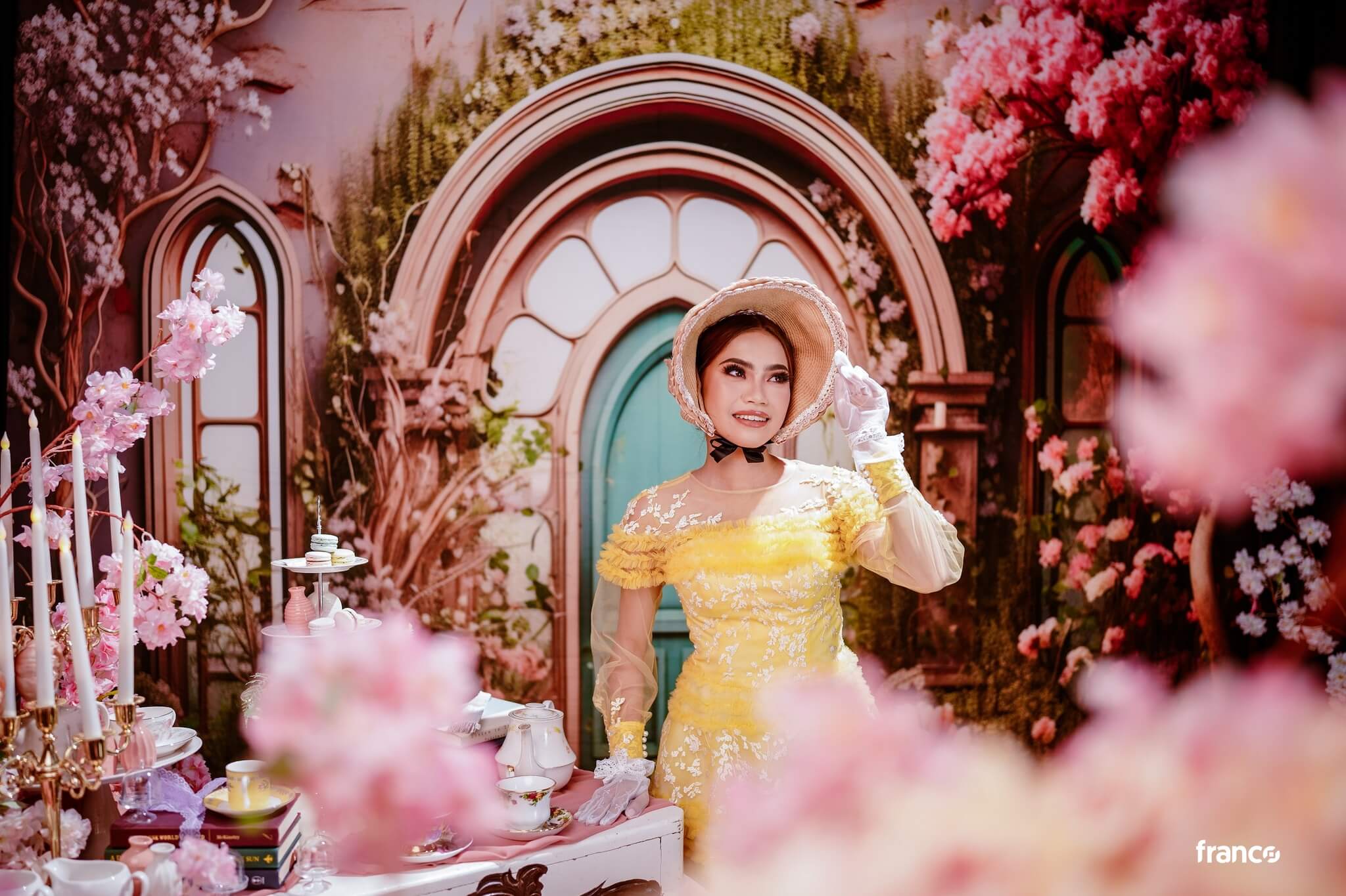 Kate Summer Pink Flower Tree House Green Door Backdrop Designed by Emetselch - Kate Backdrop AU