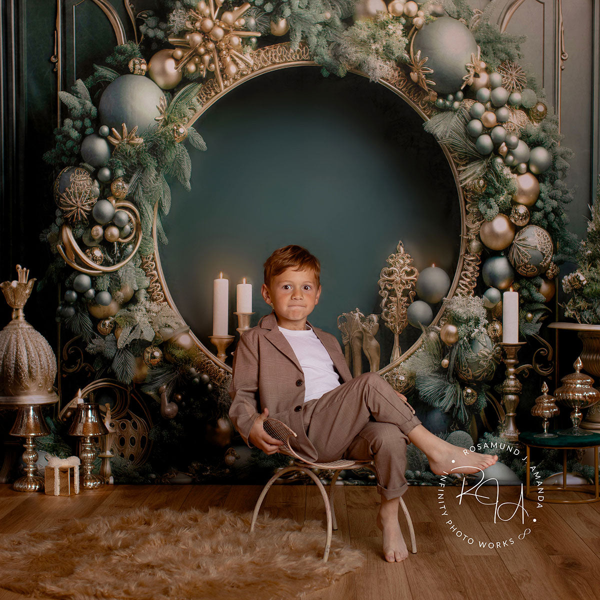 Kate Vintage Green Wall Circle Backdrop Designed by Emetselch - Kate Backdrop AU