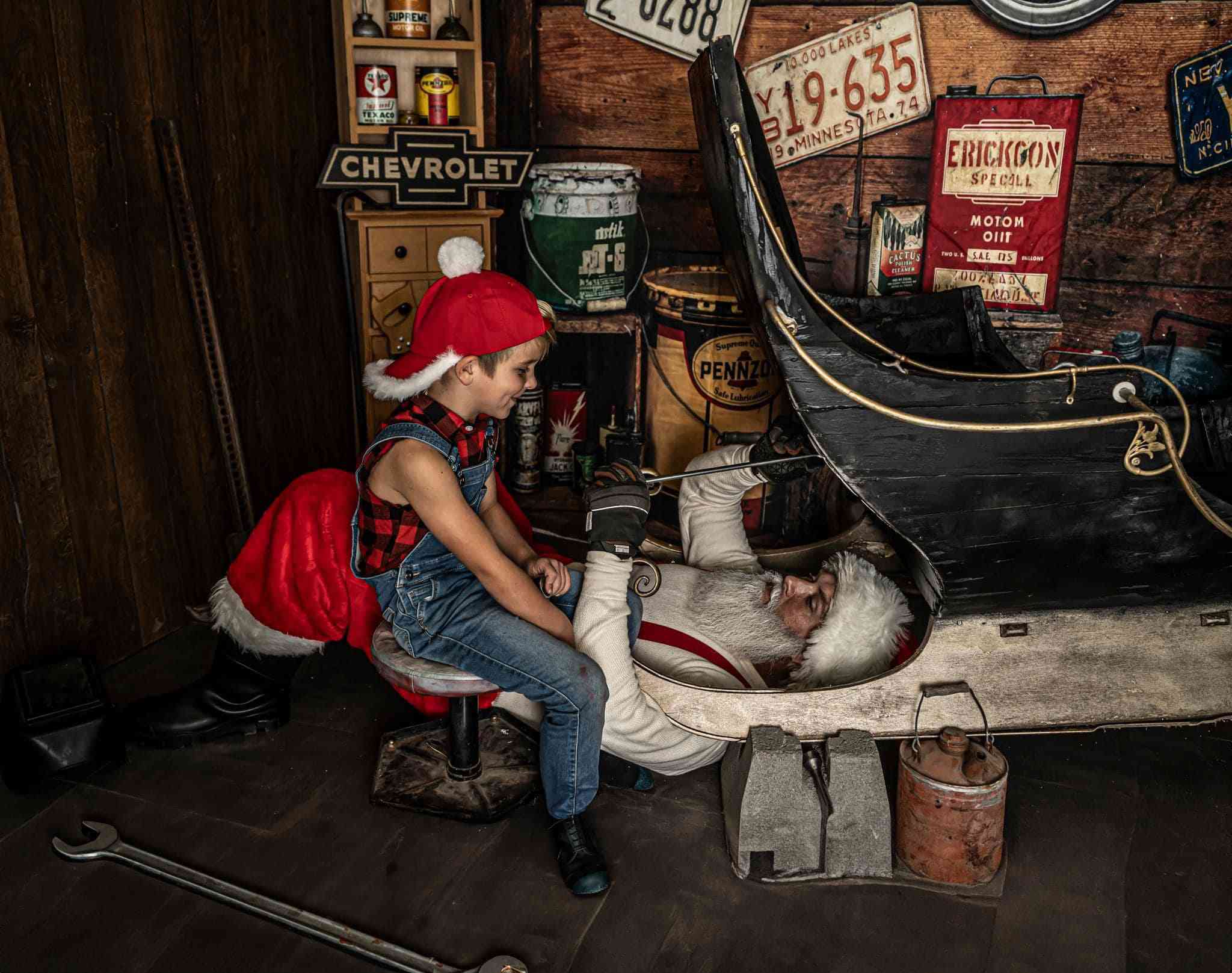 Kate Garage Boys/Father's Day Backdrop Designed by Arica Kirby - Kate Backdrop AU