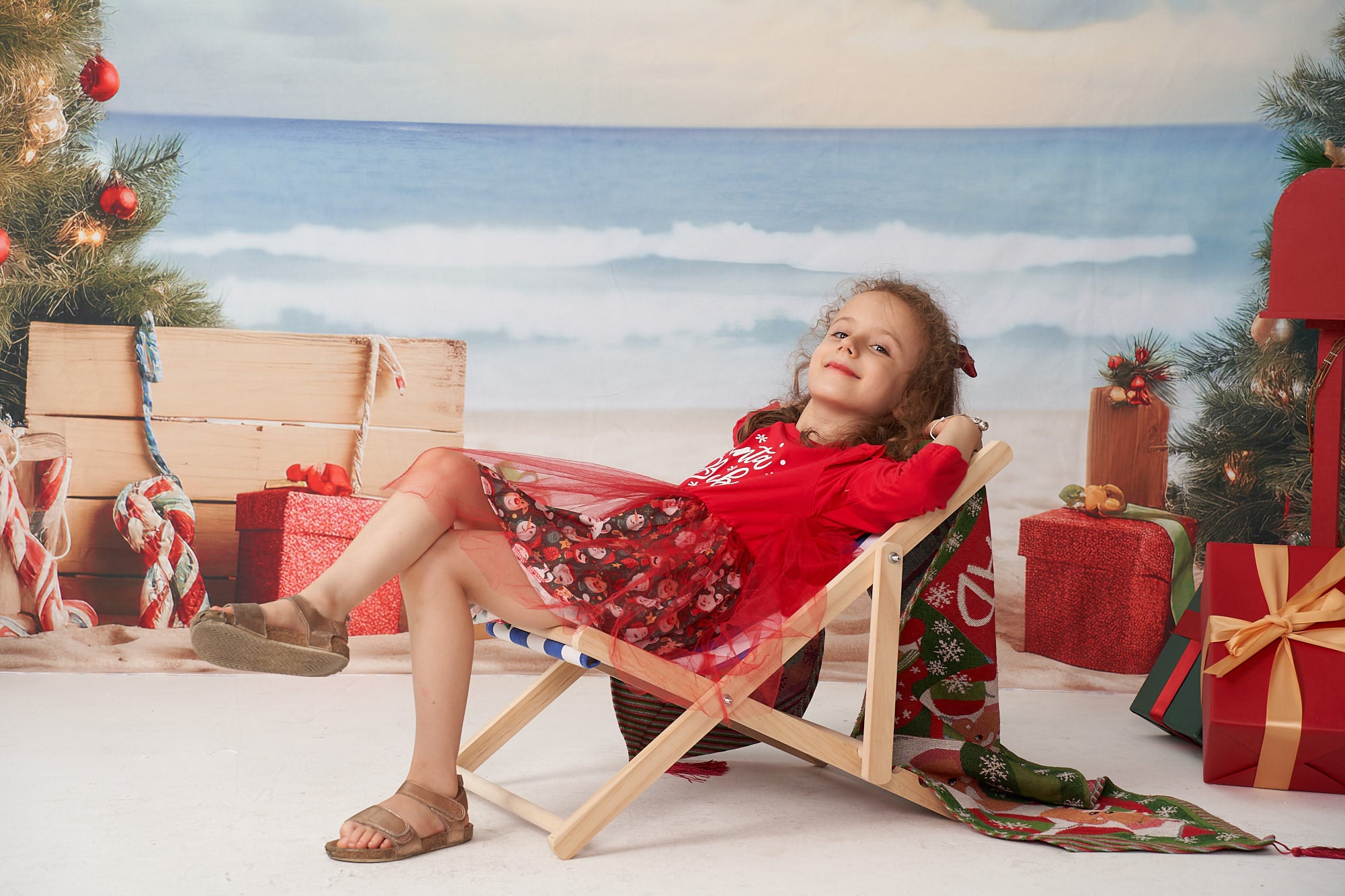 Kate Beach Christmas Backdrop Designed by Chain Photography