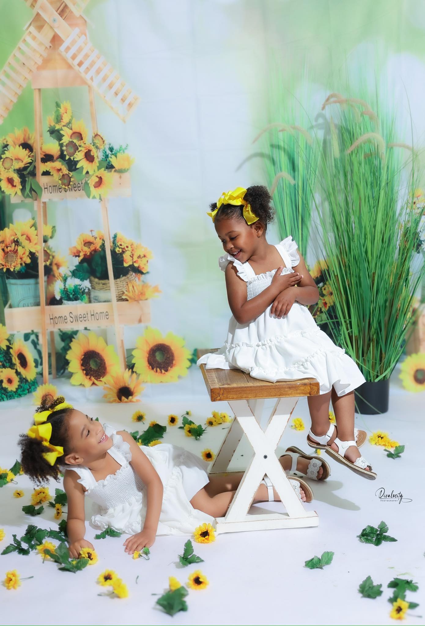 Kate Spring/Summer Lemon Backdrop Outdoor Trolley Designed by Emetselch - Kate Backdrop AU