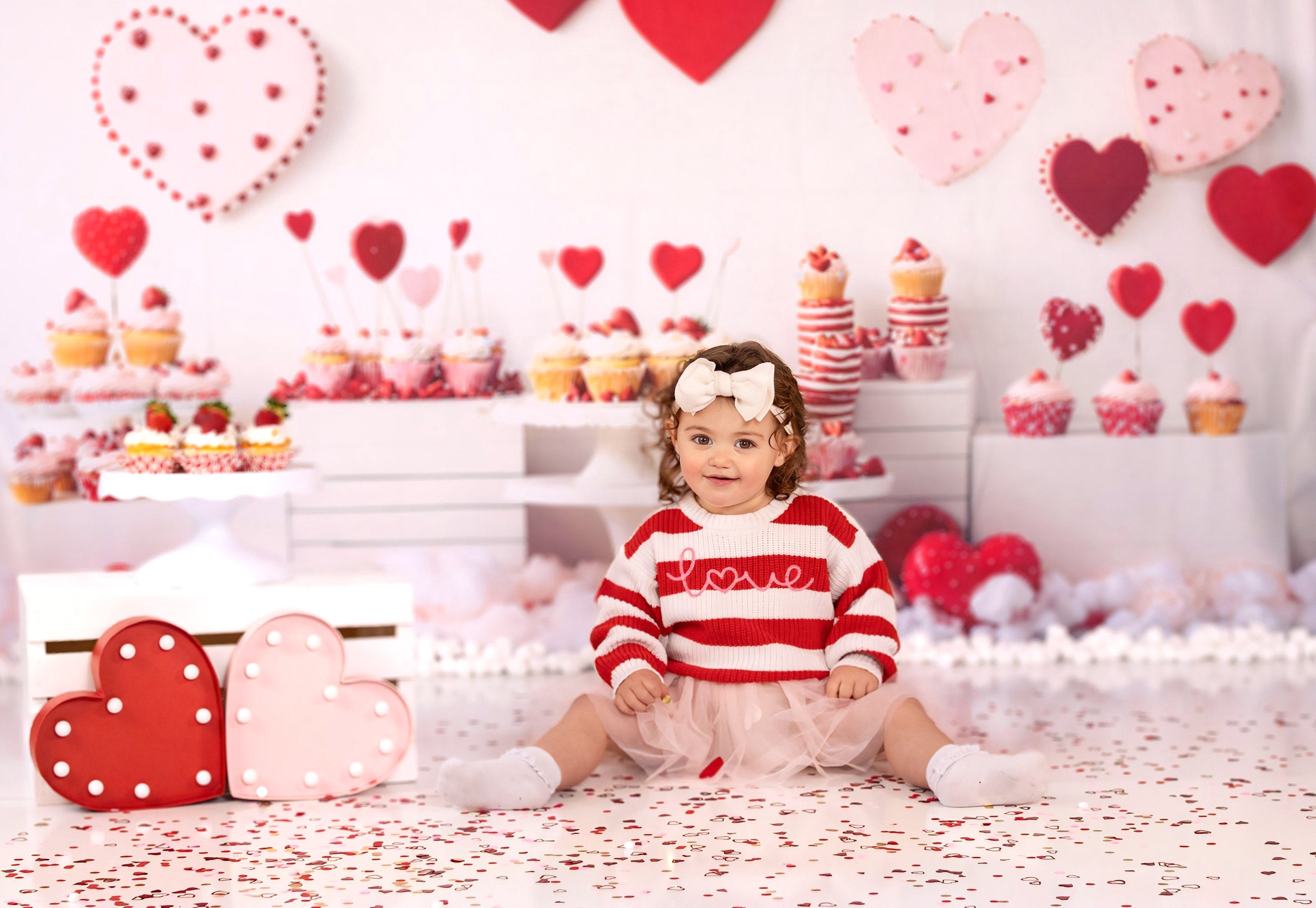 Kate Valentine Heart Cupcake Backdrop Designed by Emetselch - Kate Backdrop AU