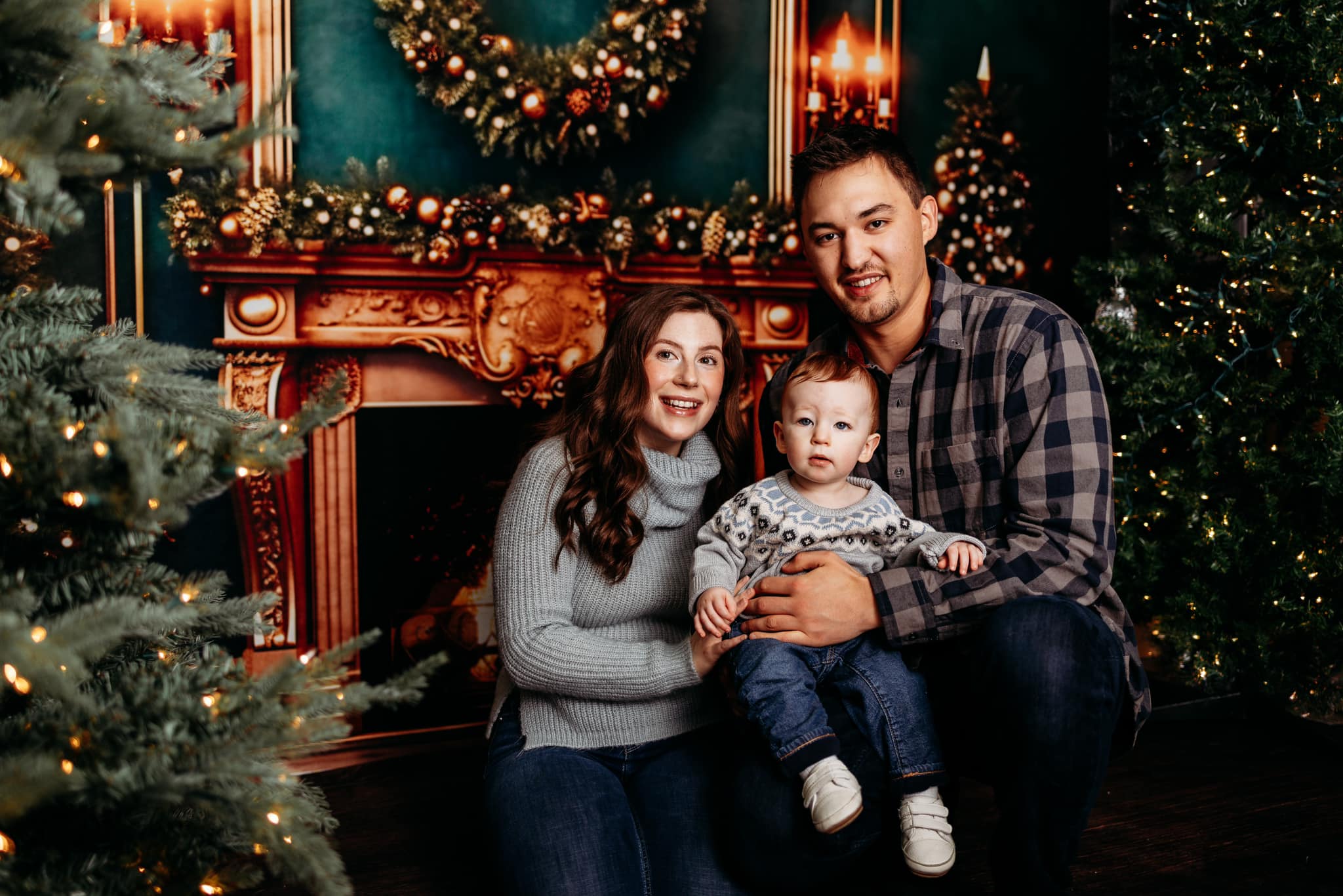 Kate Christmas Green Wall Golden Fireplace Backdrop for Photography - Kate Backdrop AU