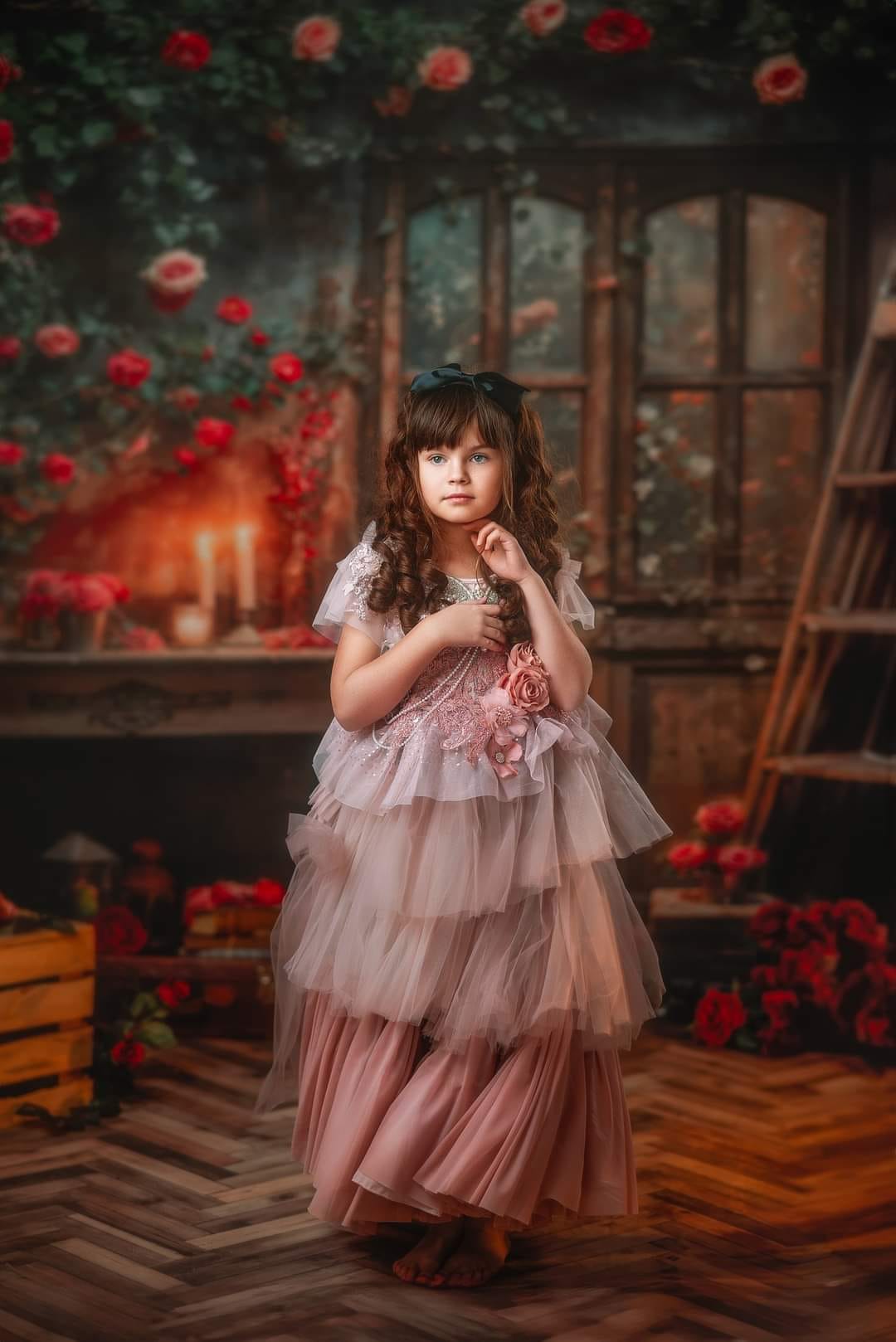 Kate Valentine's Day Old Retro Floral Room Backdrop Designed by Emetselch - Kate Backdrop AU