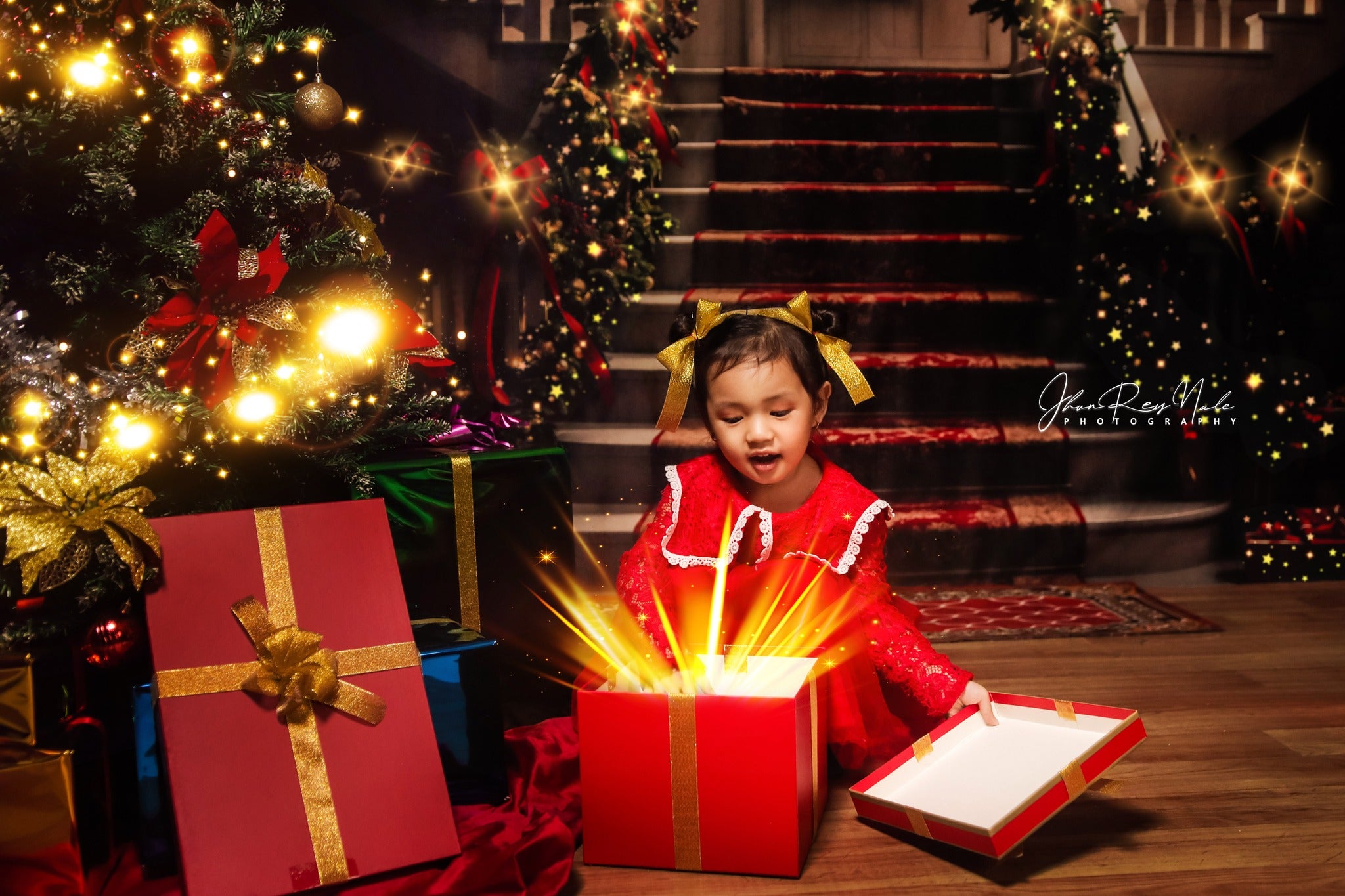 Kate Christmas Tree Red Retro Grand Staircase Backdrop Designed by Emetselch - Kate Backdrop AU