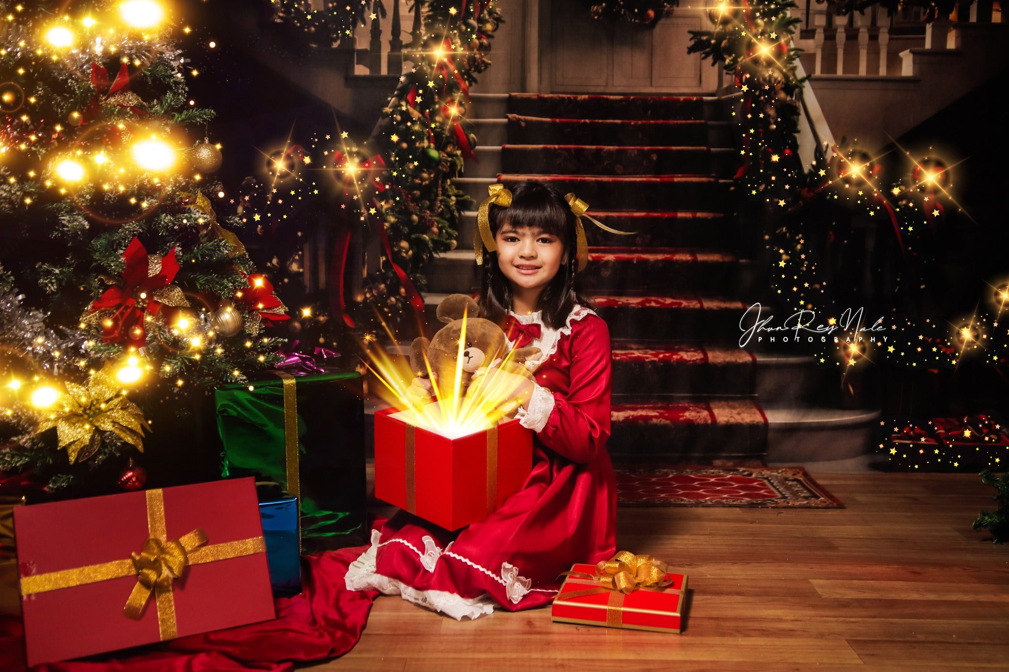 Kate Christmas Tree Red Retro Grand Staircase Backdrop Designed by Emetselch - Kate Backdrop AU