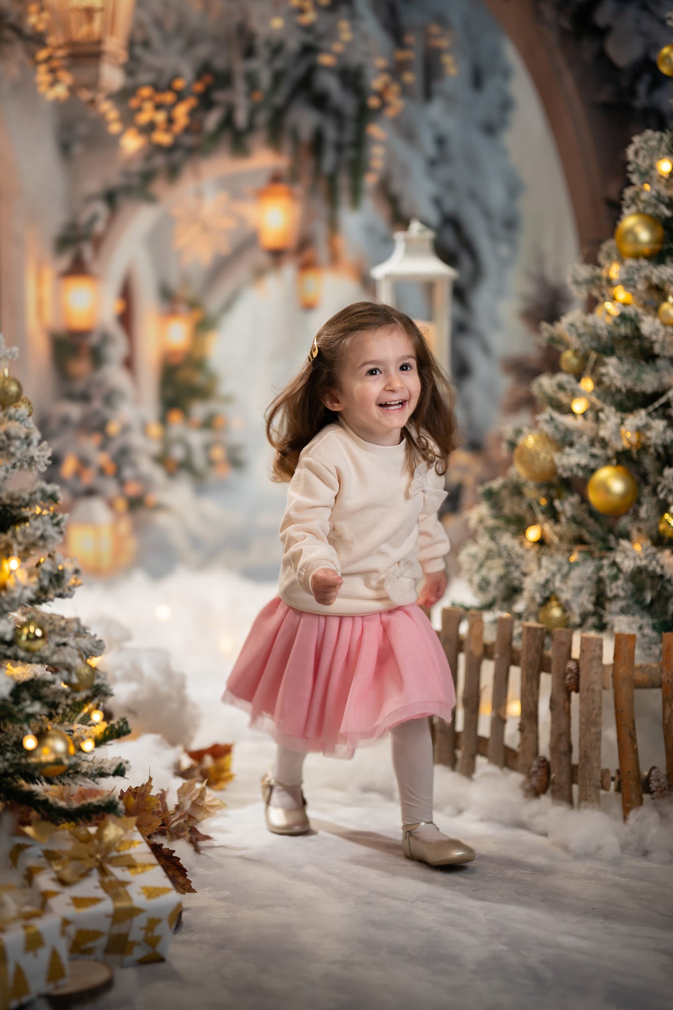 Kate Winter Retro White Flower Christmas Arch Hallway Backdrop+Winter White Snow Floor Backdrop - Kate Backdrop AU