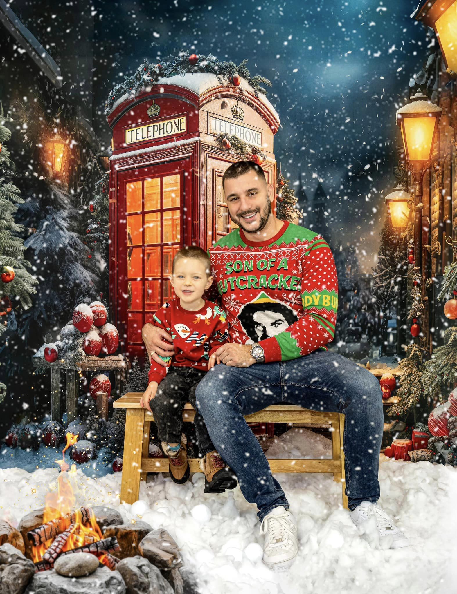 Kate Christmas Red Telephone Backdrop Designed by Emetselch - Kate Backdrop AU