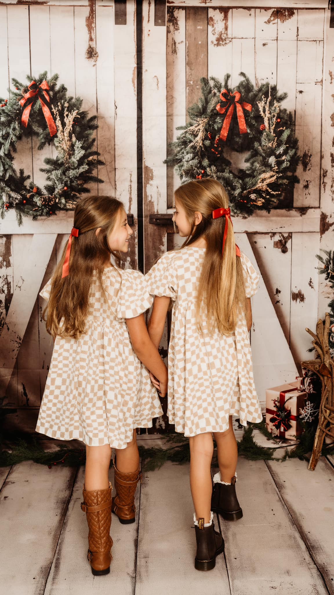 Kate Christmas Backdrop White Shabby Barn Door Designed by Emetselch - Kate Backdrop AU