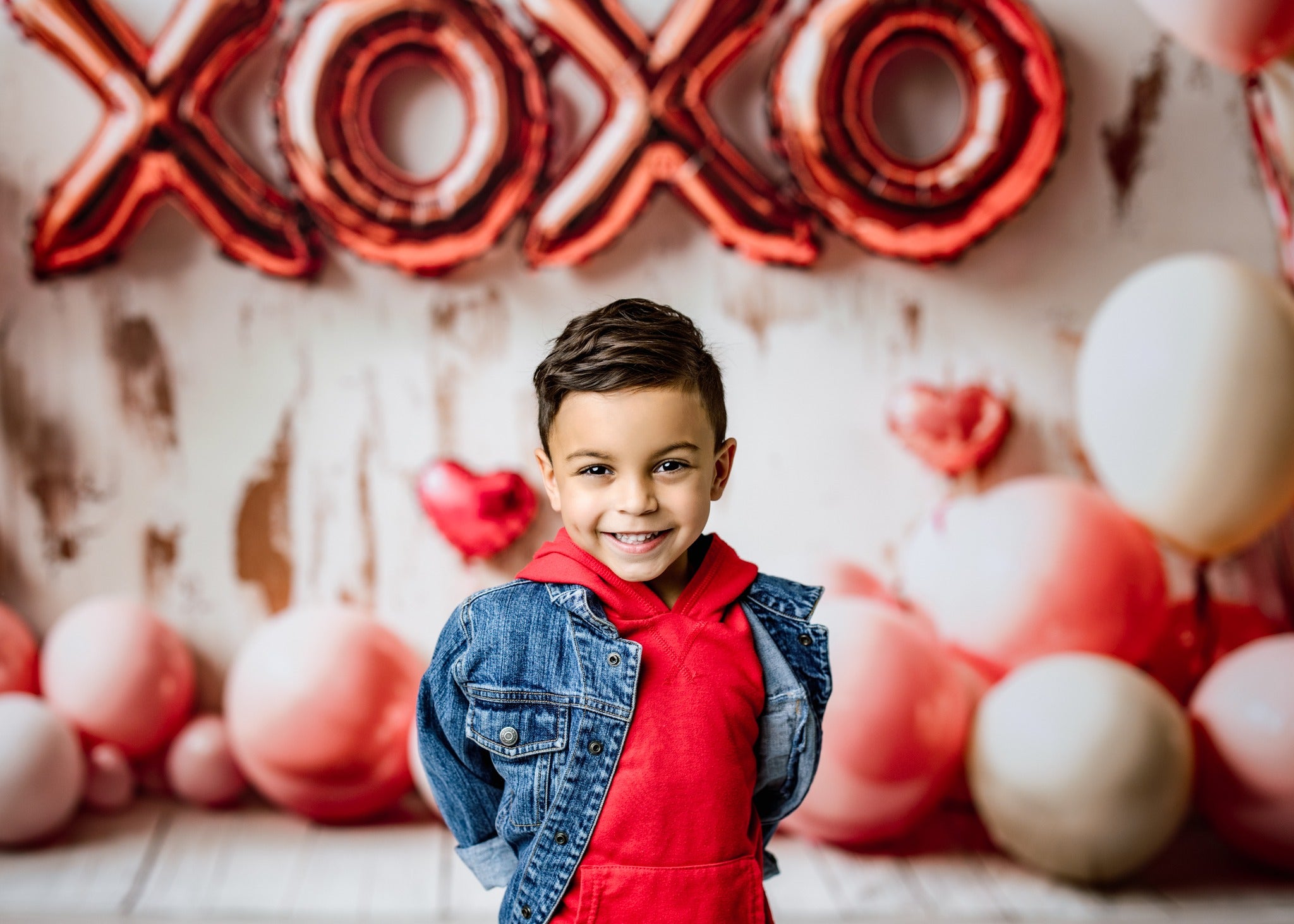 Kate Valentine's Balloons XOXO Heart Backdrop Designed by Emetselch - Kate Backdrop AU