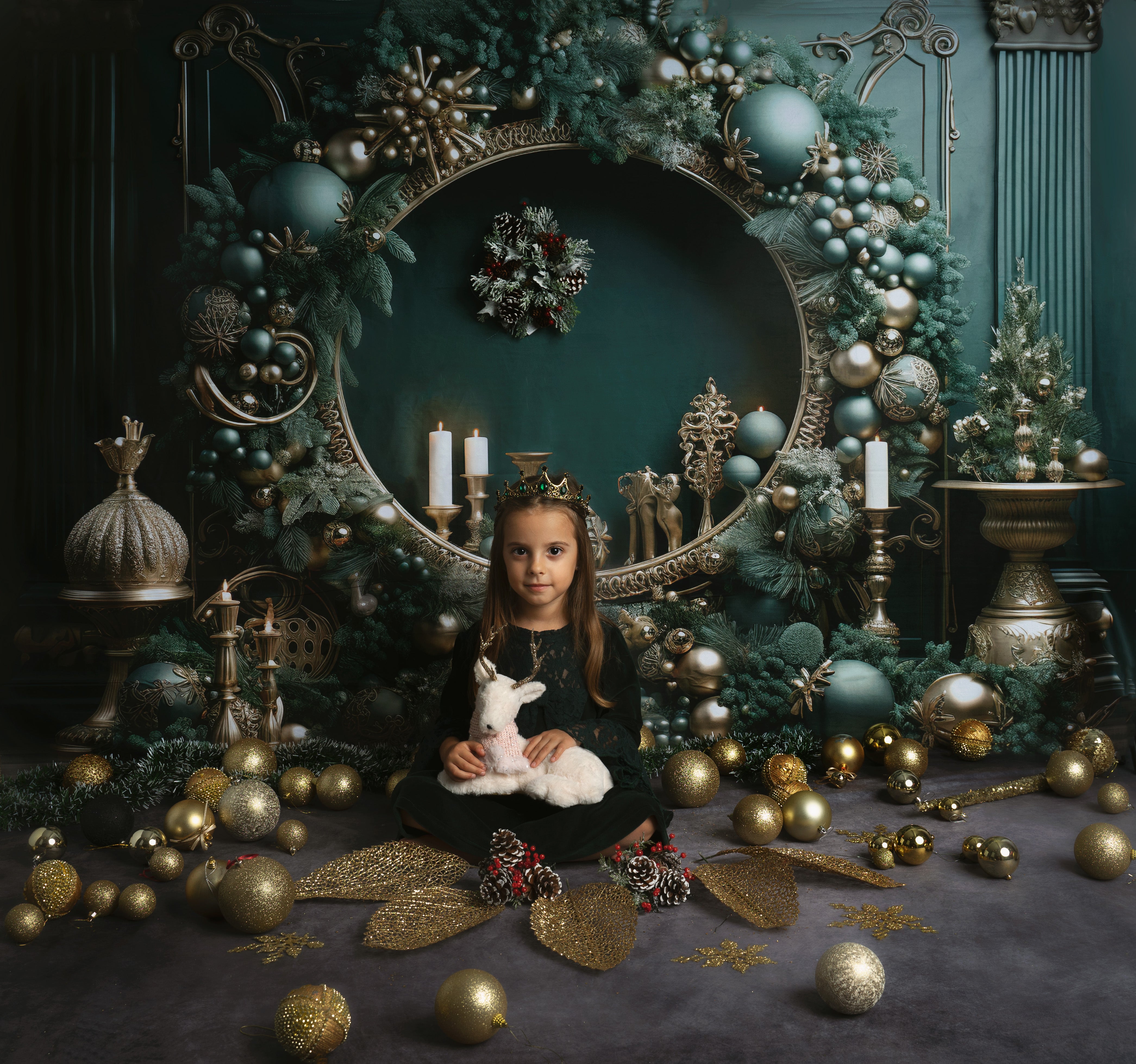 Kate Vintage Green Wall Circle Backdrop Designed by Emetselch - Kate Backdrop AU