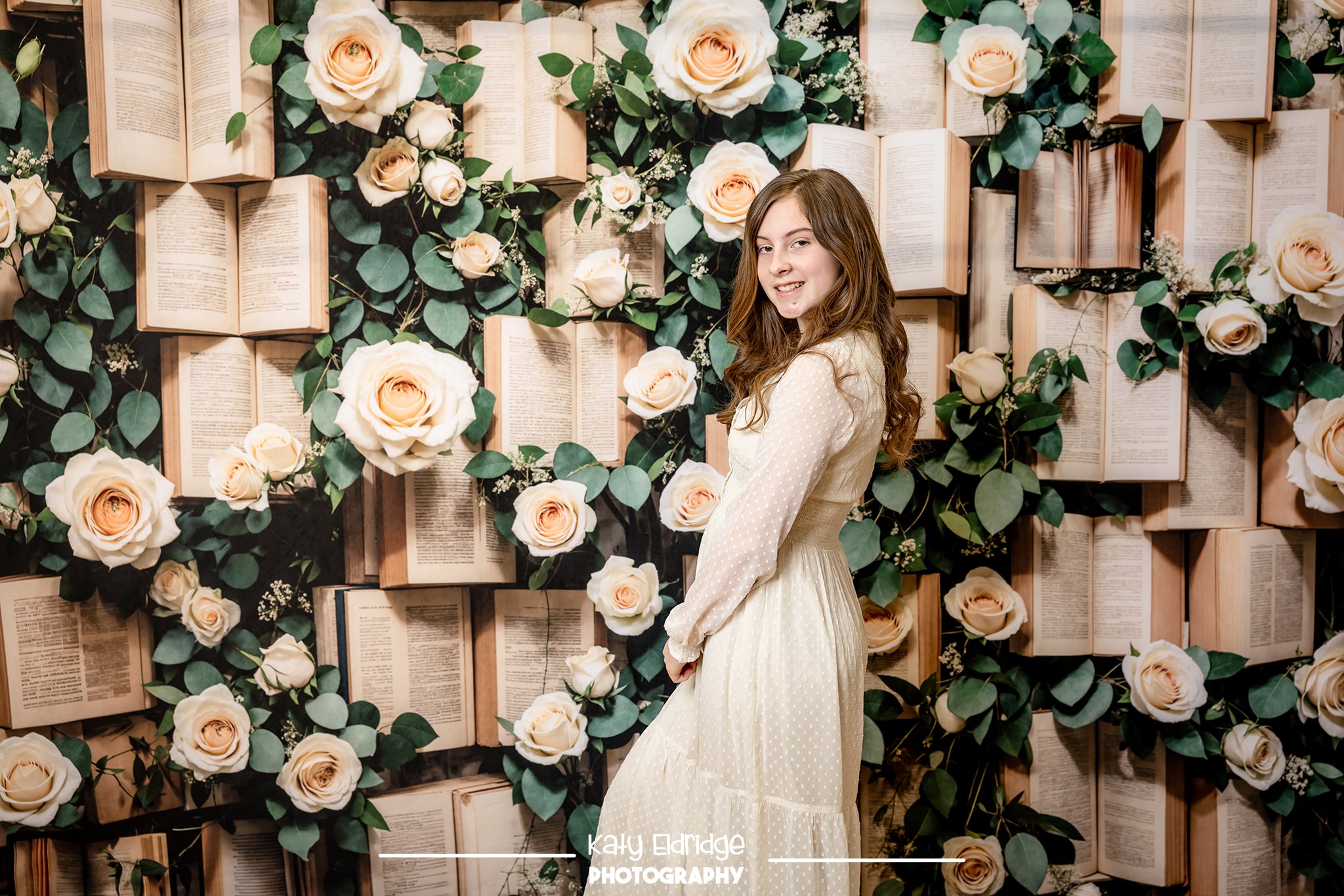 Kate Books Roses Backdrop Designed by Emetselch - Kate Backdrop AU