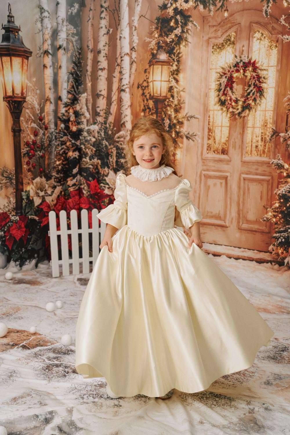 Kate Christmas Street Lights Trees Room Set - Kate Backdrop AU