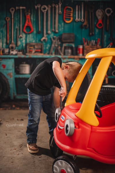 Kate Industrial Vintage Garage Tools Tire Backdrop