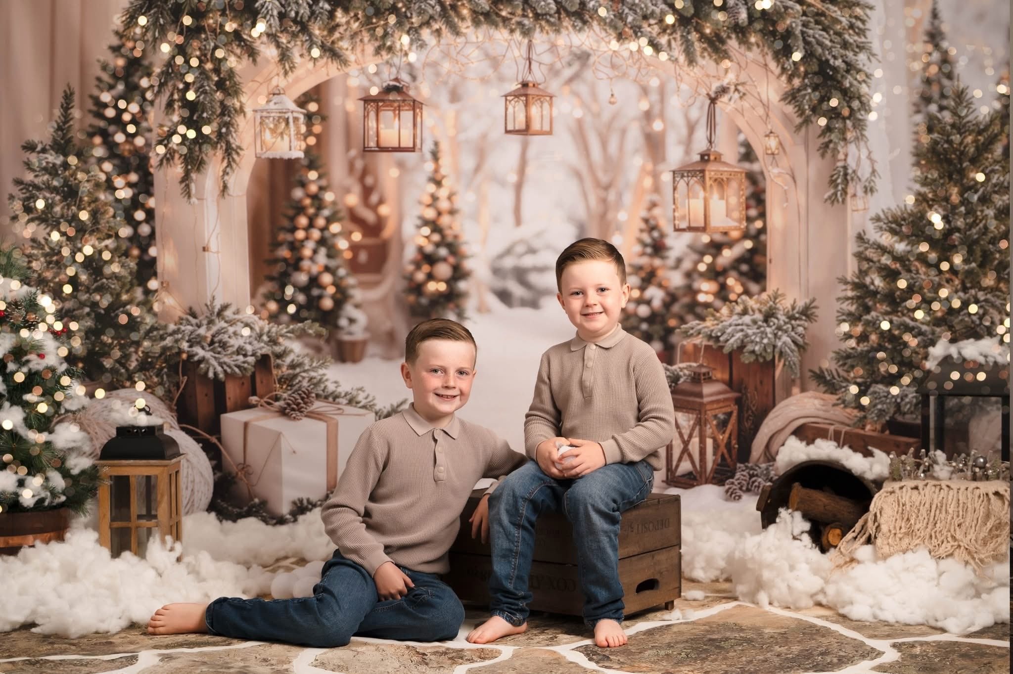 Kate Snow Christmas Arch Backdrop Designed by Emetselch - Kate Backdrop AU