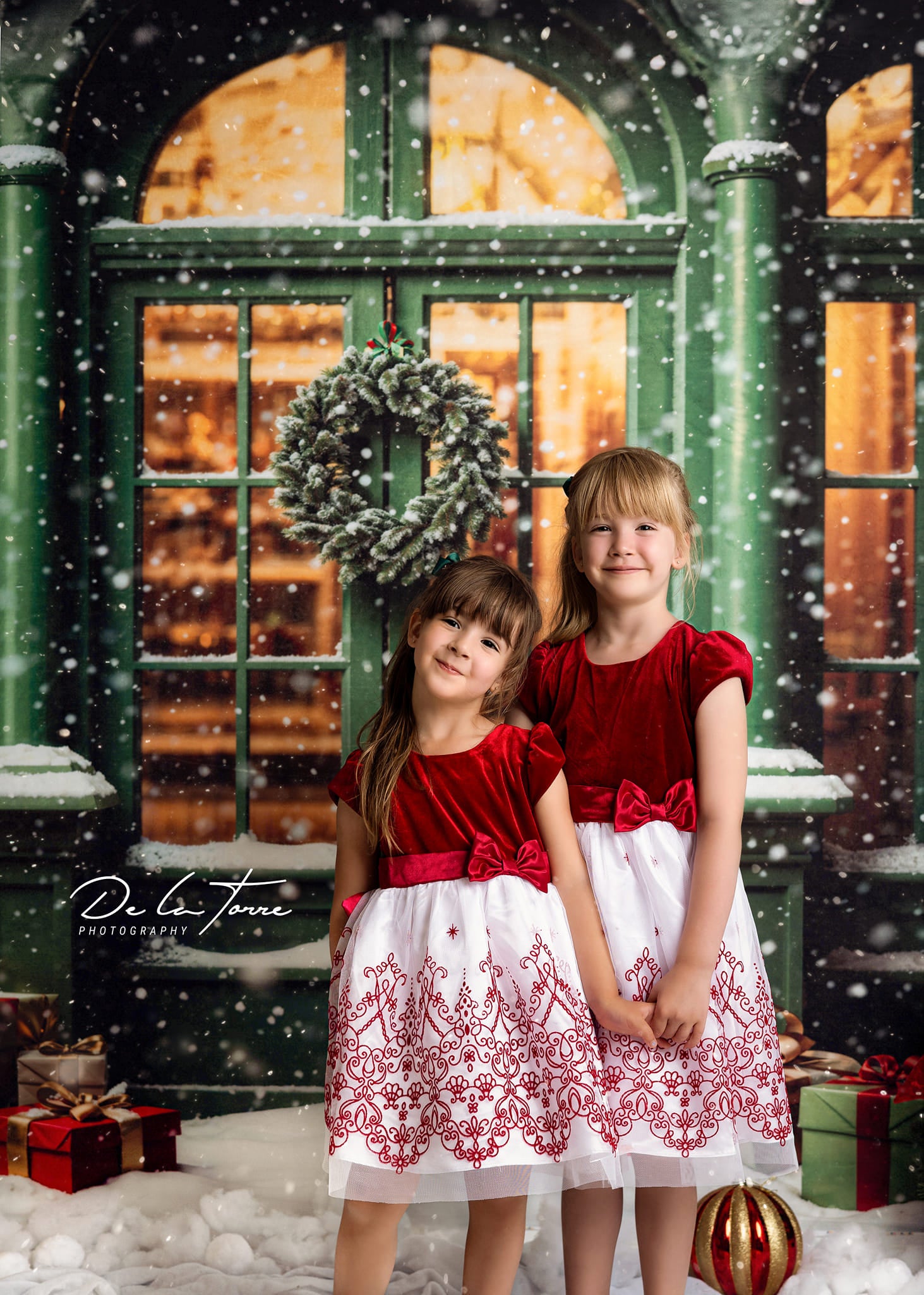 Kate Snow Green Christmas Shop Backdrop Designed by Emetselch - Kate Backdrop AU