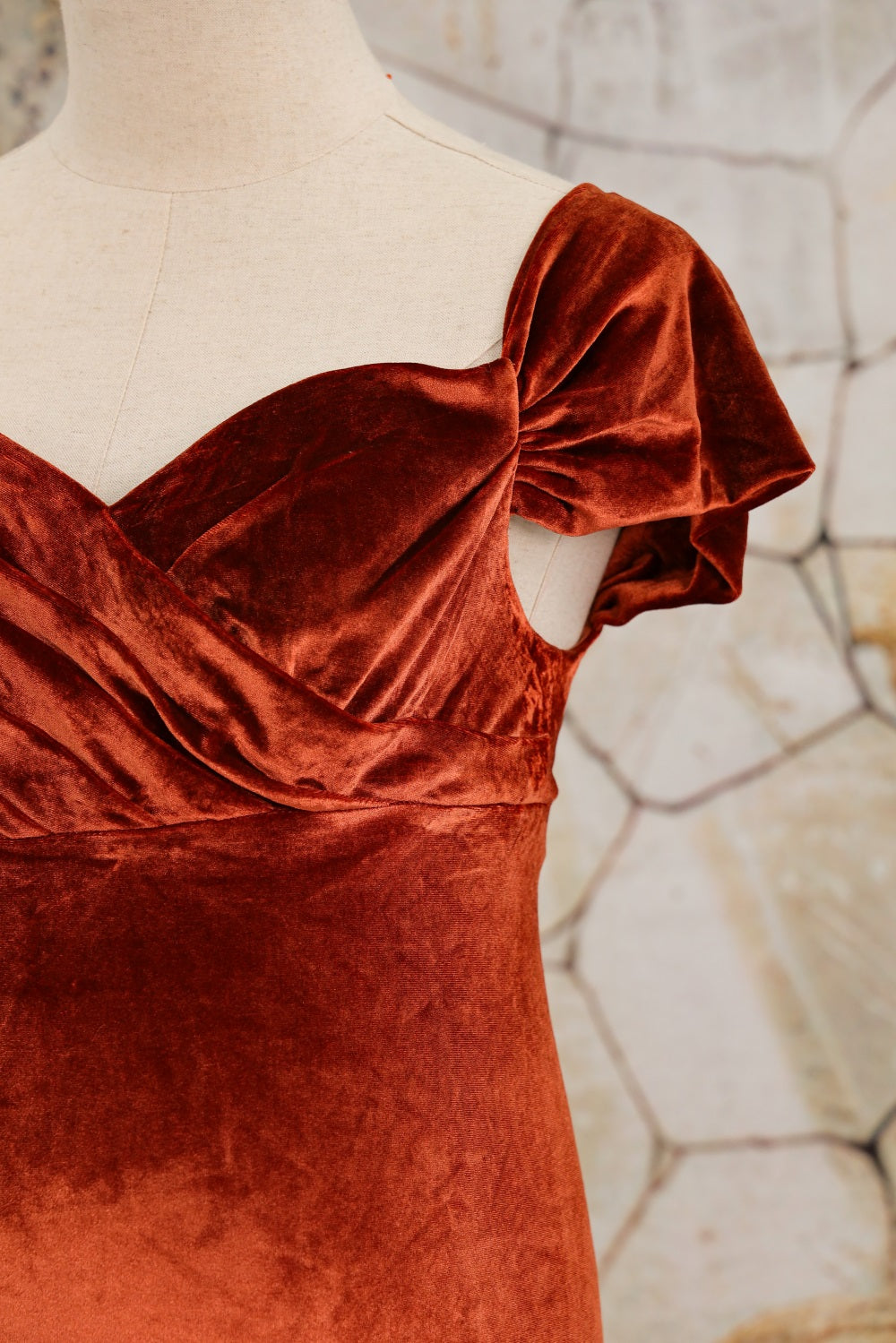 Kate Velvet V-neck Tailed Maternity Photoshoot Dress - Kate Backdrop AU