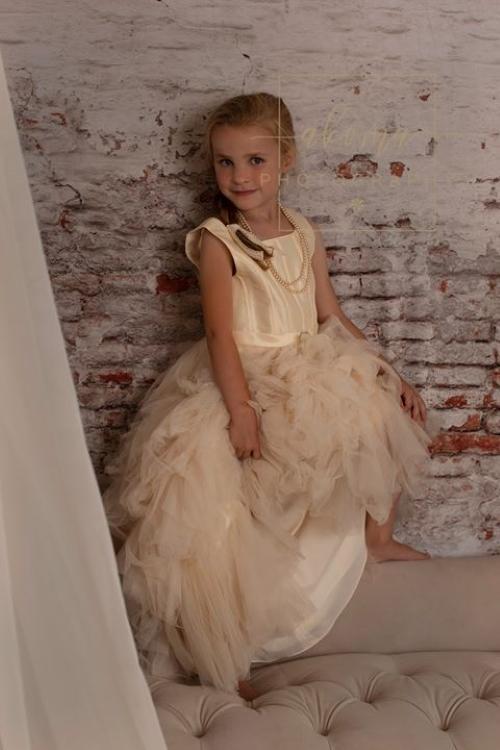 Kate Damaged Brick White Wall  Backdrop for Photography Designed by Pine Park Collection - Kate Backdrop AU