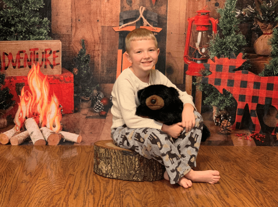 Kate Wood Xmas Toy Christmas Backdrop - Kate Backdrop AU