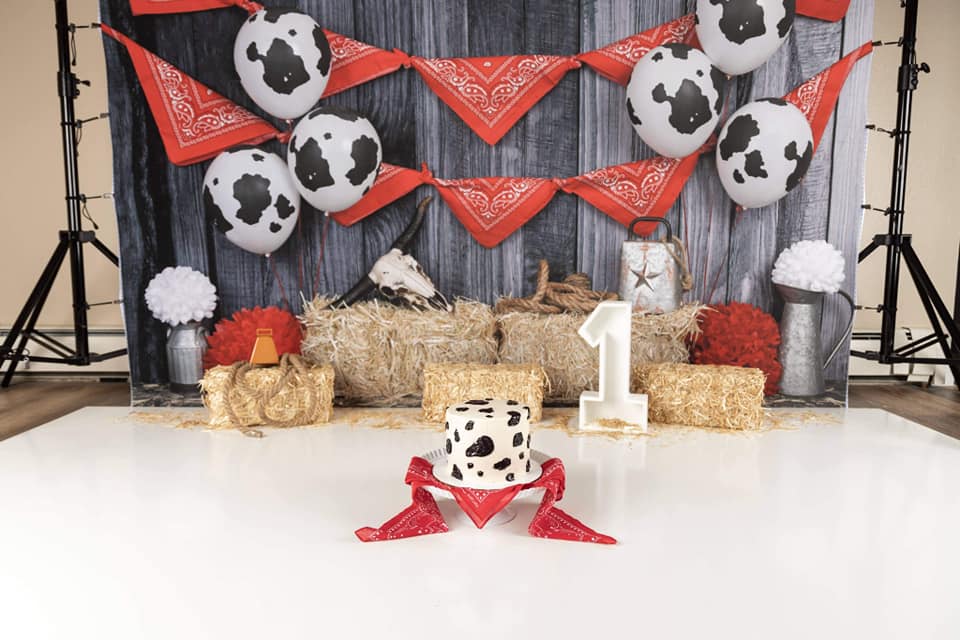 Kate Autumn Cowboy Red Decorations Backdrop - Kate Backdrop AU