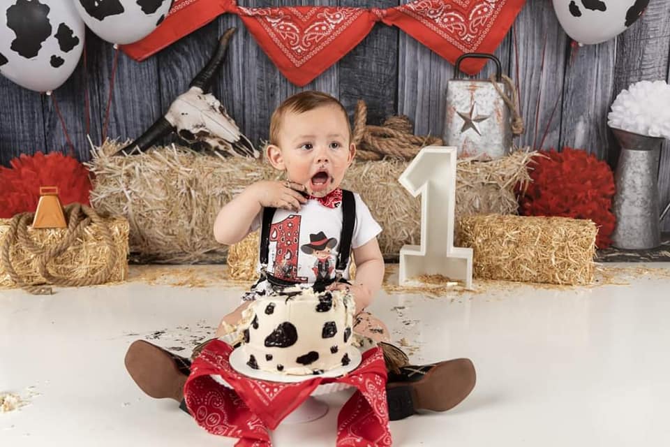 Kate Autumn Cowboy Red Decorations Backdrop - Kate Backdrop AU