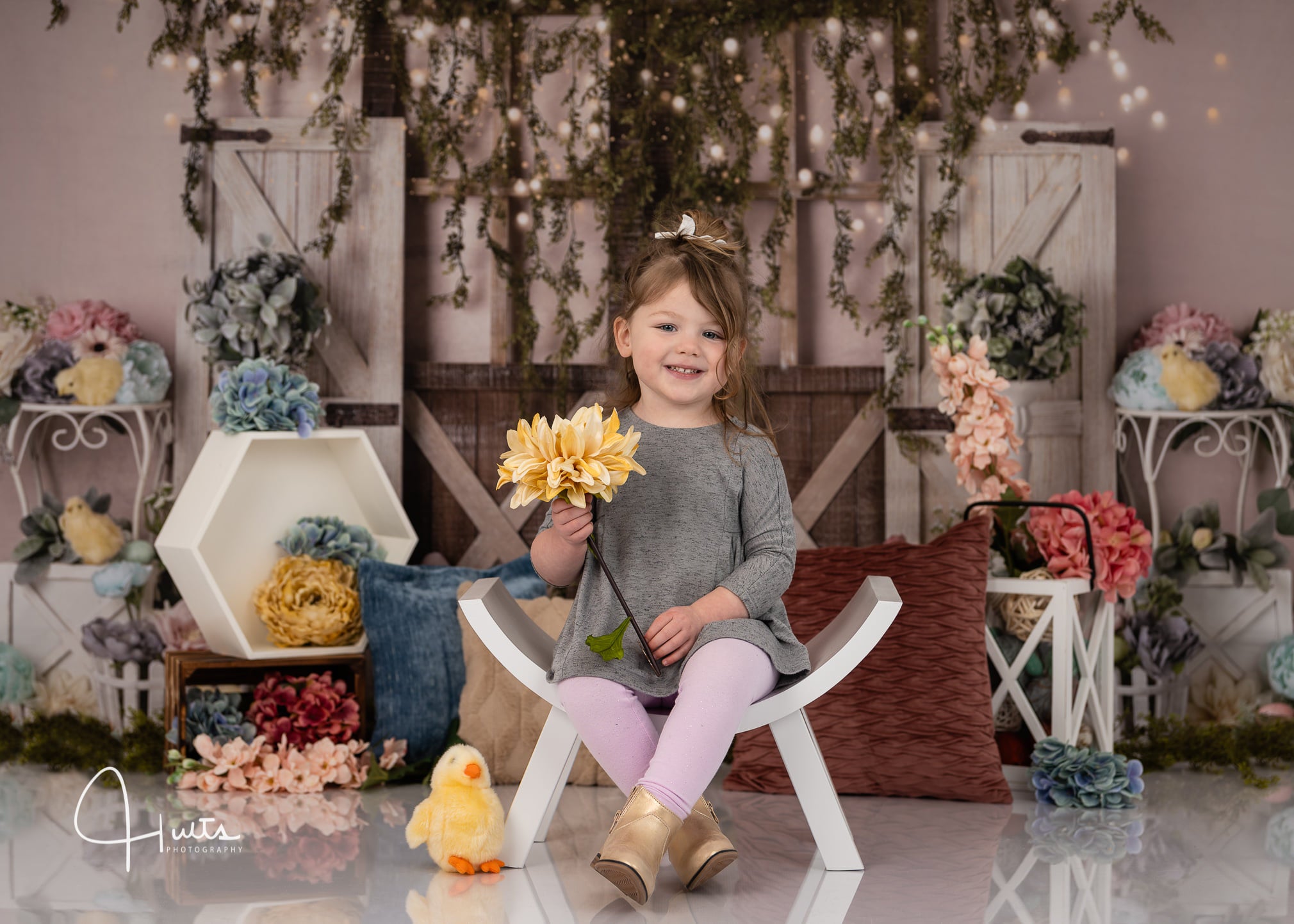 Kate Spring Floral Chicks Backdrop Designed by Mandy Ringe Photography - Kate Backdrop AU