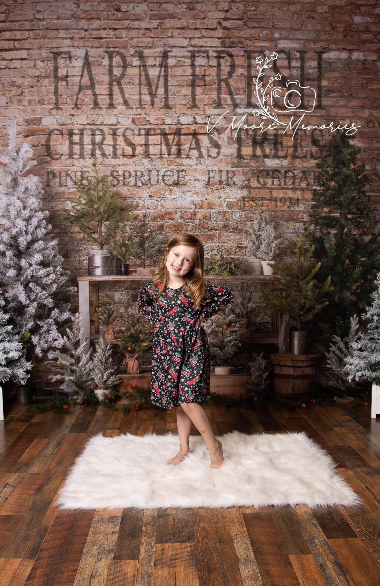 Kate Farm Fresh Backdrop Tree Stand Christmas Designed by Mandy Ringe Photography - Kate Backdrop AU