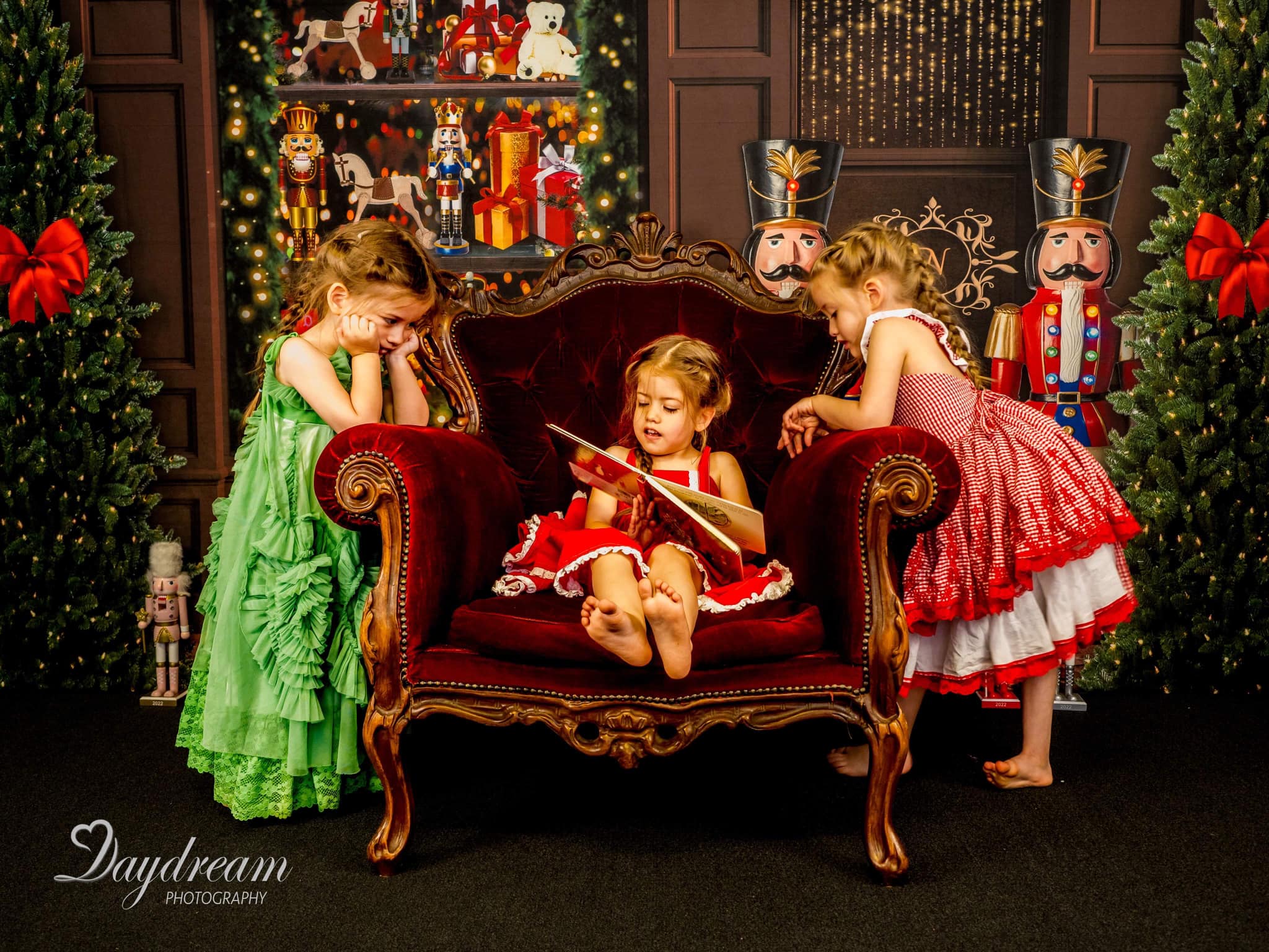 Kate Christmas Tree Backdrop Window Shop Designed by Uta Mueller Photography - Kate Backdrop AU
