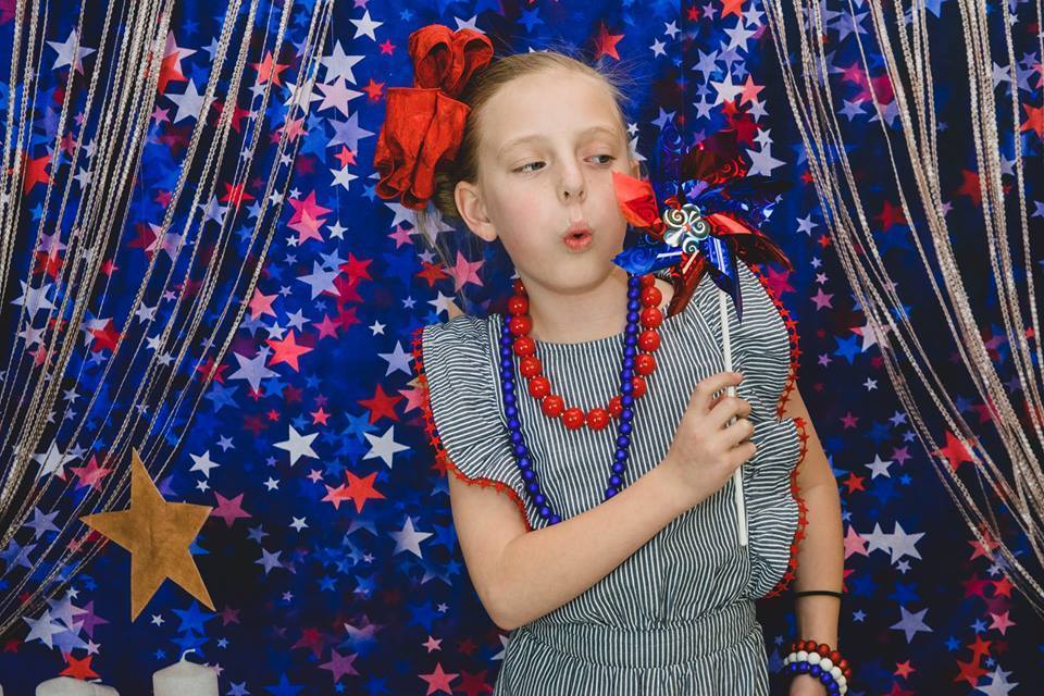 Kate blue red star Backdrop for cake smash Backdrop designed by Studio Gumot - Kate Backdrop AU