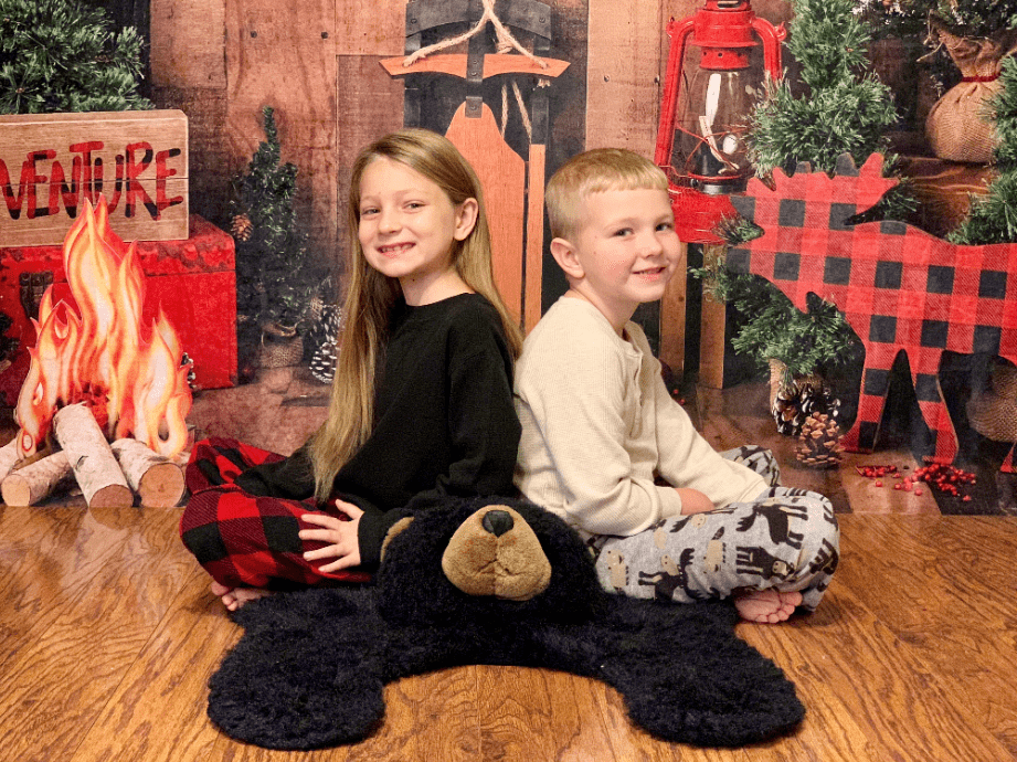 Kate Wood Xmas Toy Christmas Backdrop - Kate Backdrop AU