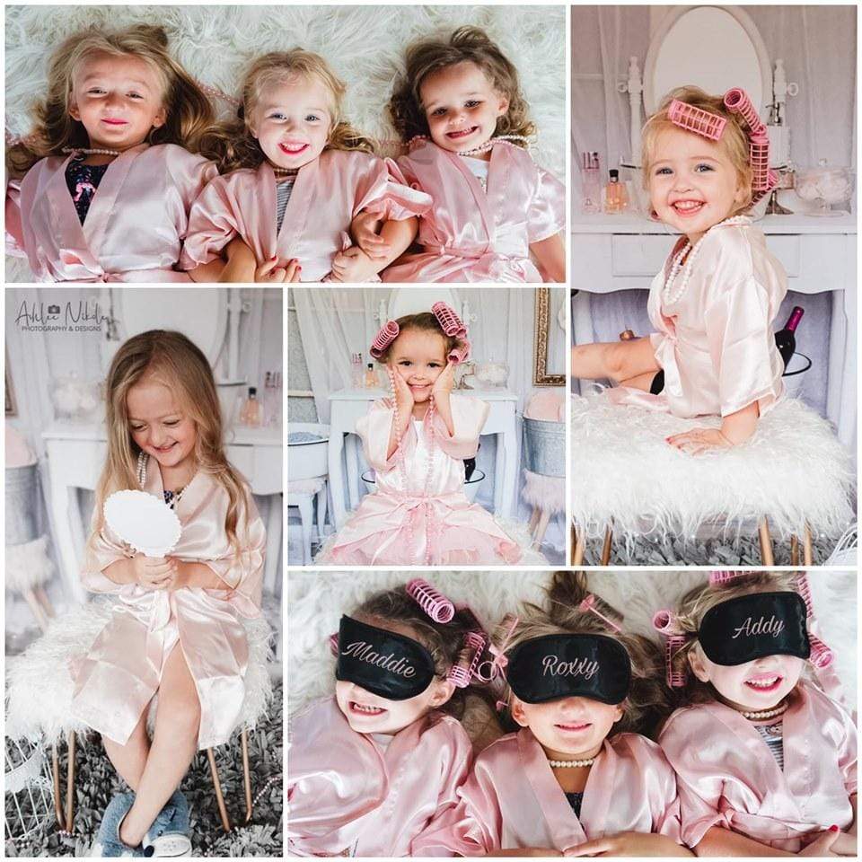 Kate Powder Room Children Backdrop for Photography Designed by Erin Larkins - Kate Backdrop AU