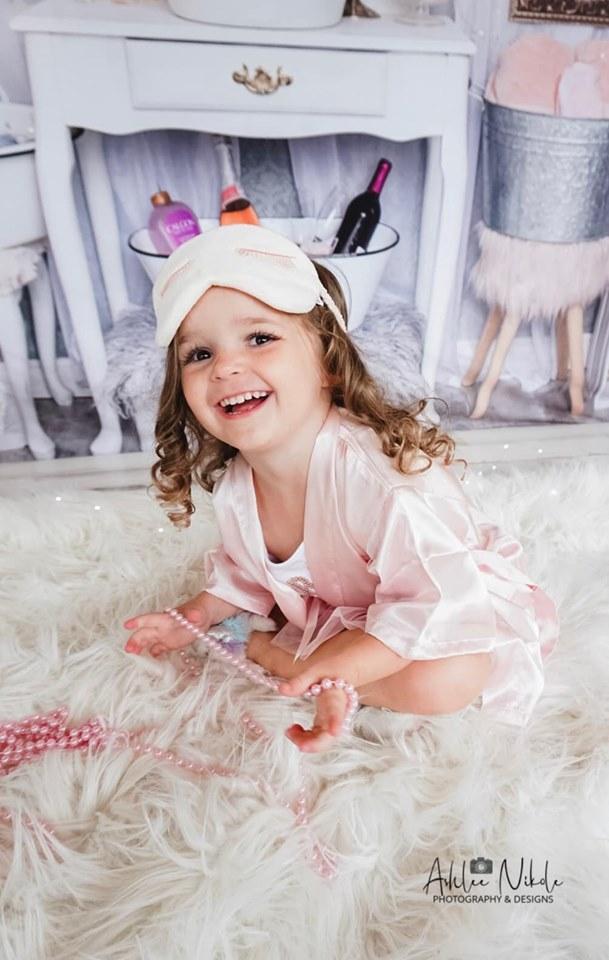 Kate Powder Room Children Backdrop for Photography Designed by Erin Larkins - Kate Backdrop AU