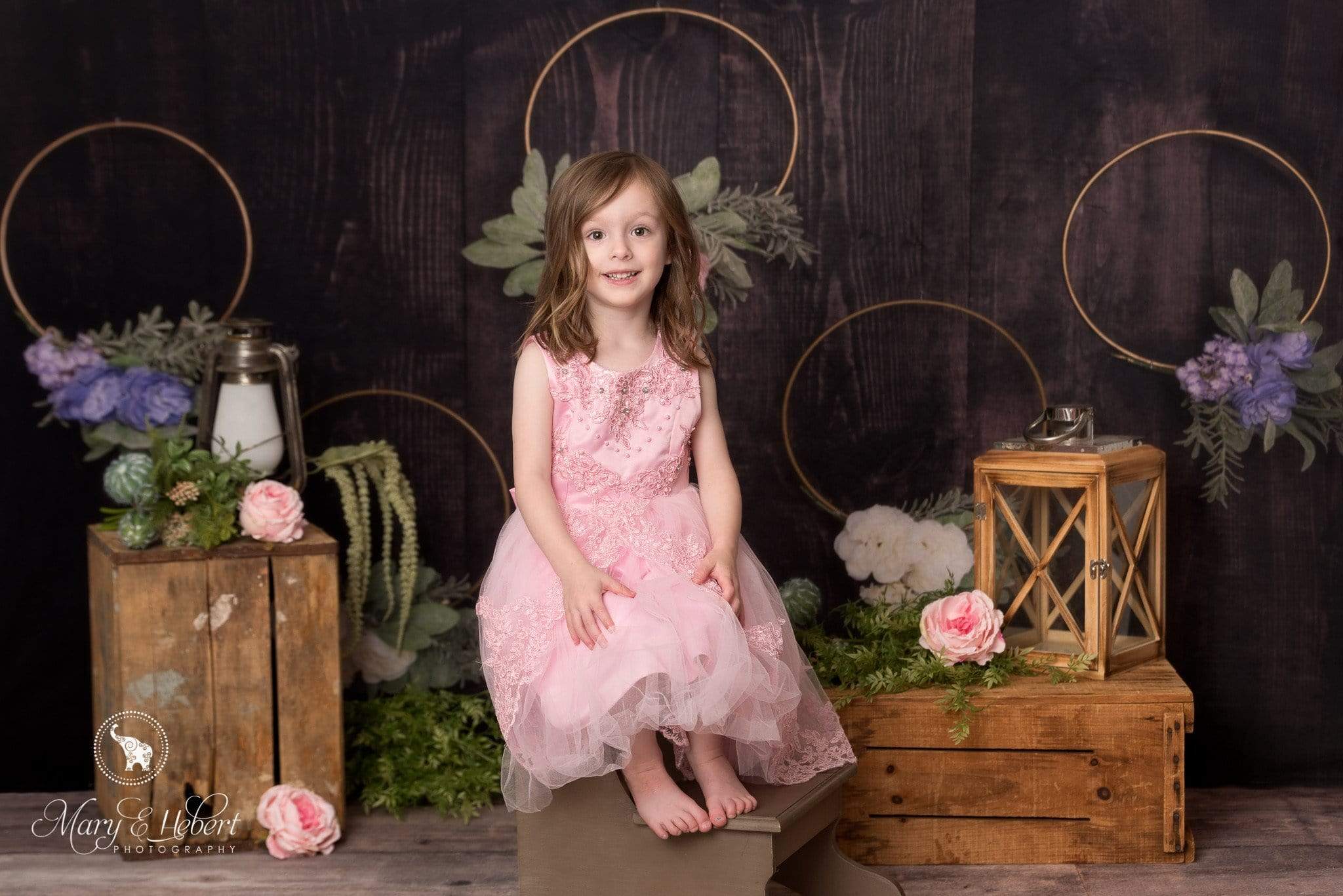 Kate Plain Wreath Dark Wodden Backdrop for Photography Designed By Lisa B - Kate Backdrop AU