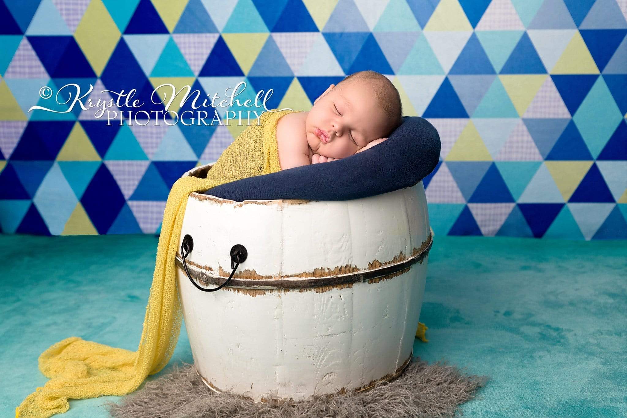 Kate Blue Triangle Seamless Pattern Backdrop Designed By Krystle Mitchell Photography - Kate Backdrop AU