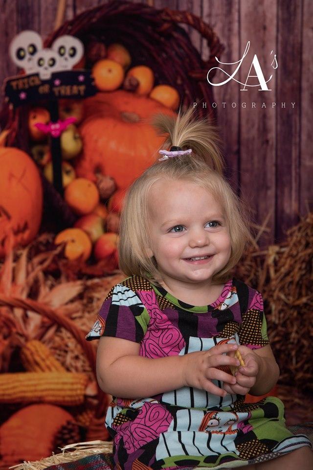 Kate Halloween Fall Pumpkin Grass Pile Farm Backdrop Photography - Kate Backdrop AU