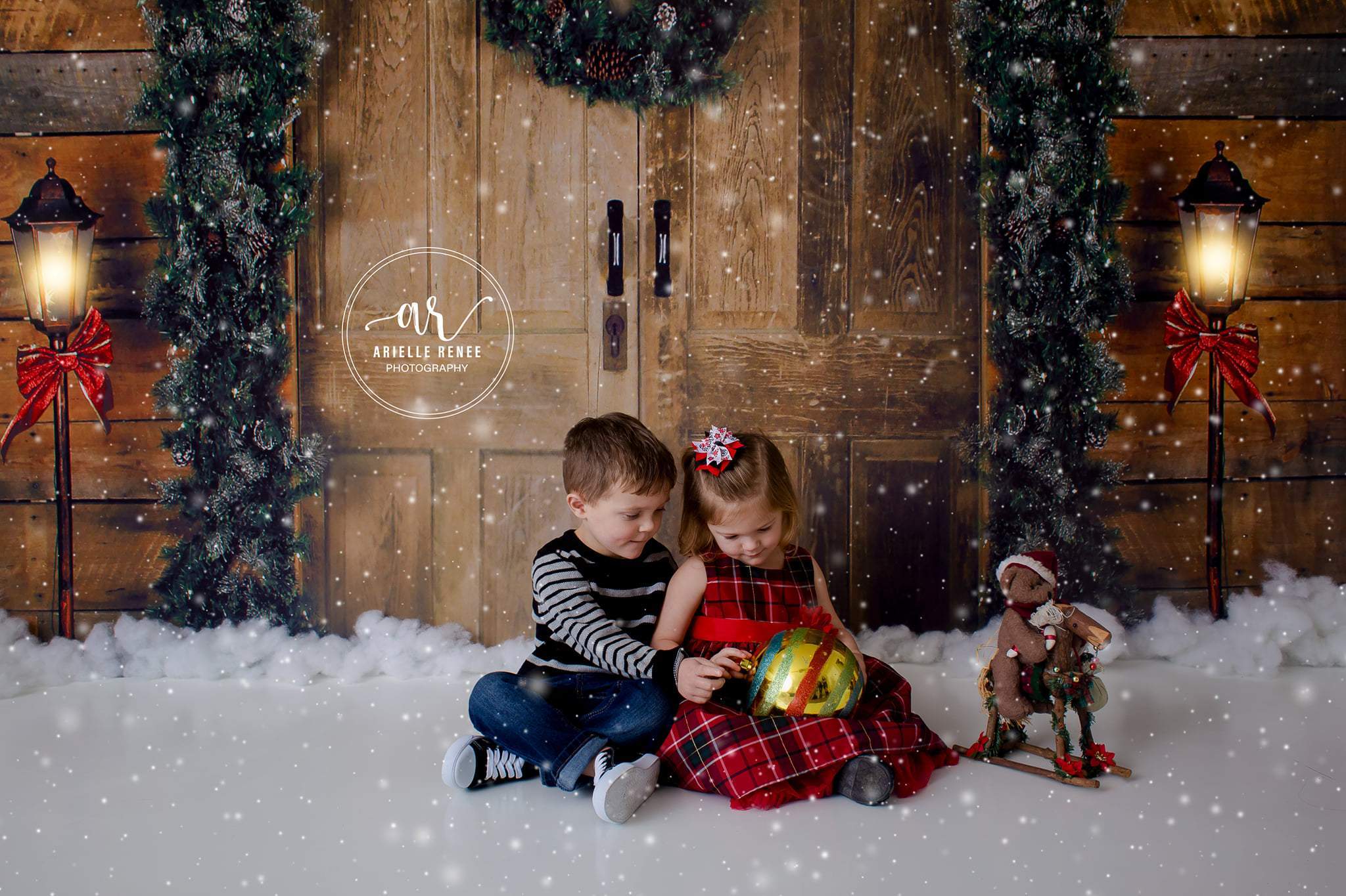Kate Holiday Door Christmas Wreath Backdrop designed by Arica Kirby - Kate Backdrop AU