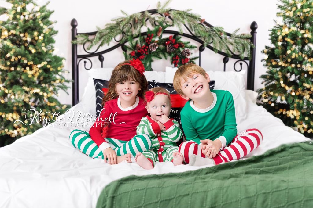 Kate Christmas Bed Backdrop Headboard Designed by Emetselch - Kate Backdrop AU