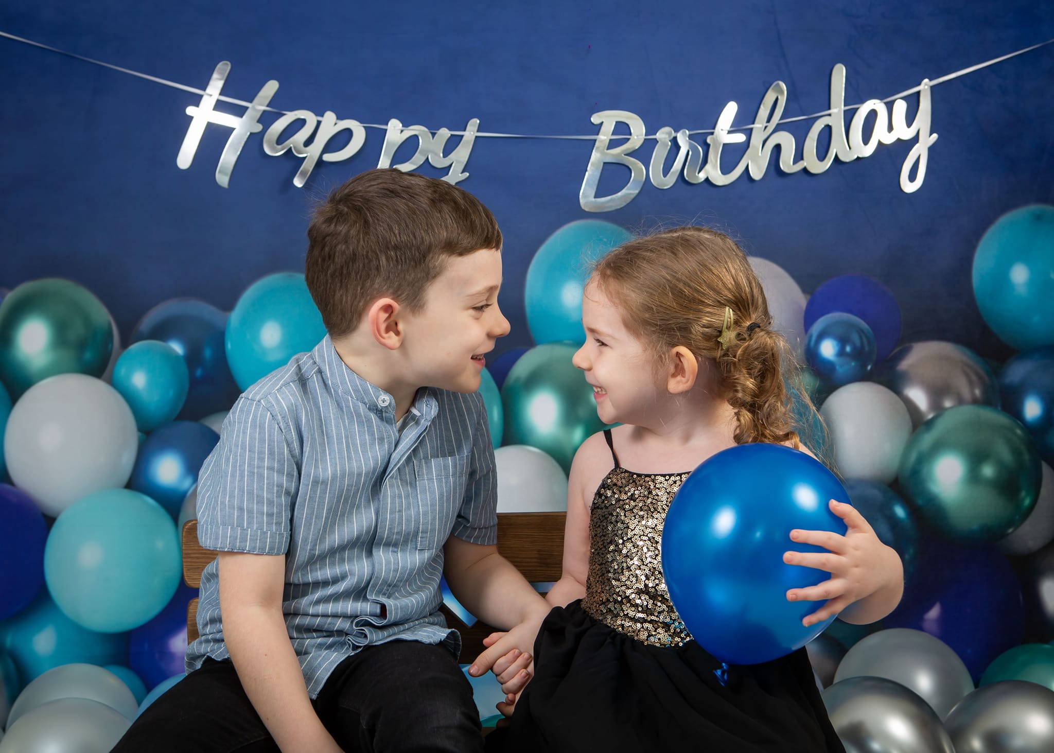Kate Cake Smash Backdrop Blue Balloon Designed by Mandy Ringe Photography - Kate Backdrop AU