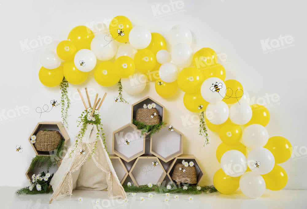 Kate Industrious Bee Backdrop Designed Cake Smash by Uta Mueller Photography - Kate Backdrop AU