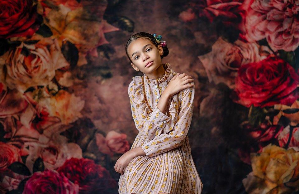 Kate Spring/Mother's Day Retro Abstract Flowers Backdrop Designed By Jerry_Sina - Kate Backdrop AU