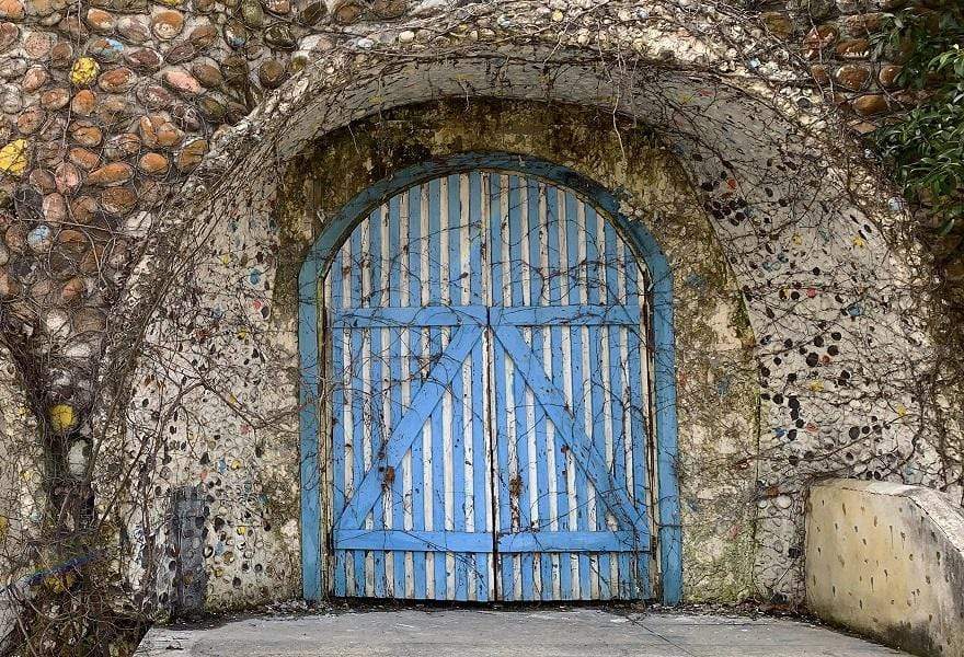Kate Cool Blue Barn Door Backdrop designed by Jerry_Sina - Kate Backdrop AU