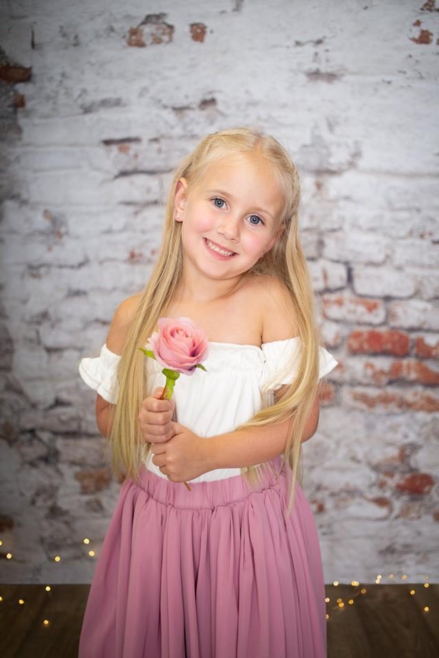 Kate Damaged Brick White Wall  Backdrop for Photography Designed by Pine Park Collection - Kate Backdrop AU