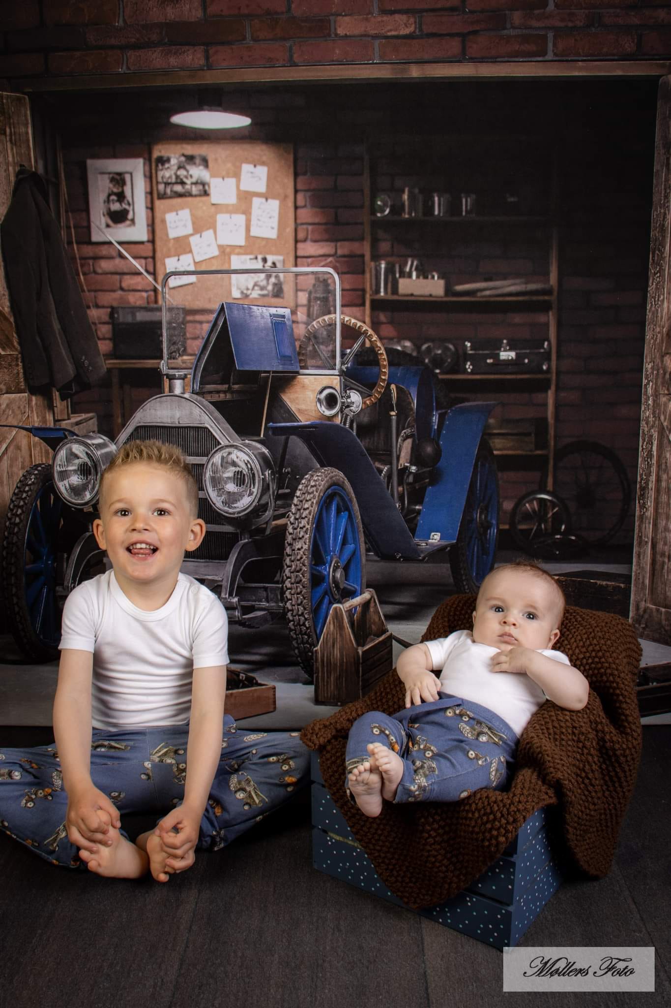 Kate Garage Car Workshop Backdrops for Boy - Kate Backdrop AU