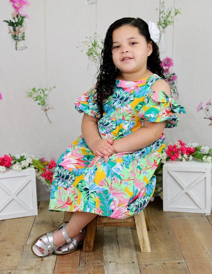 Kate Mothers Day Mason Jar Floral Backdrop Designed by Danette Kay Photography - Kate Backdrop AU